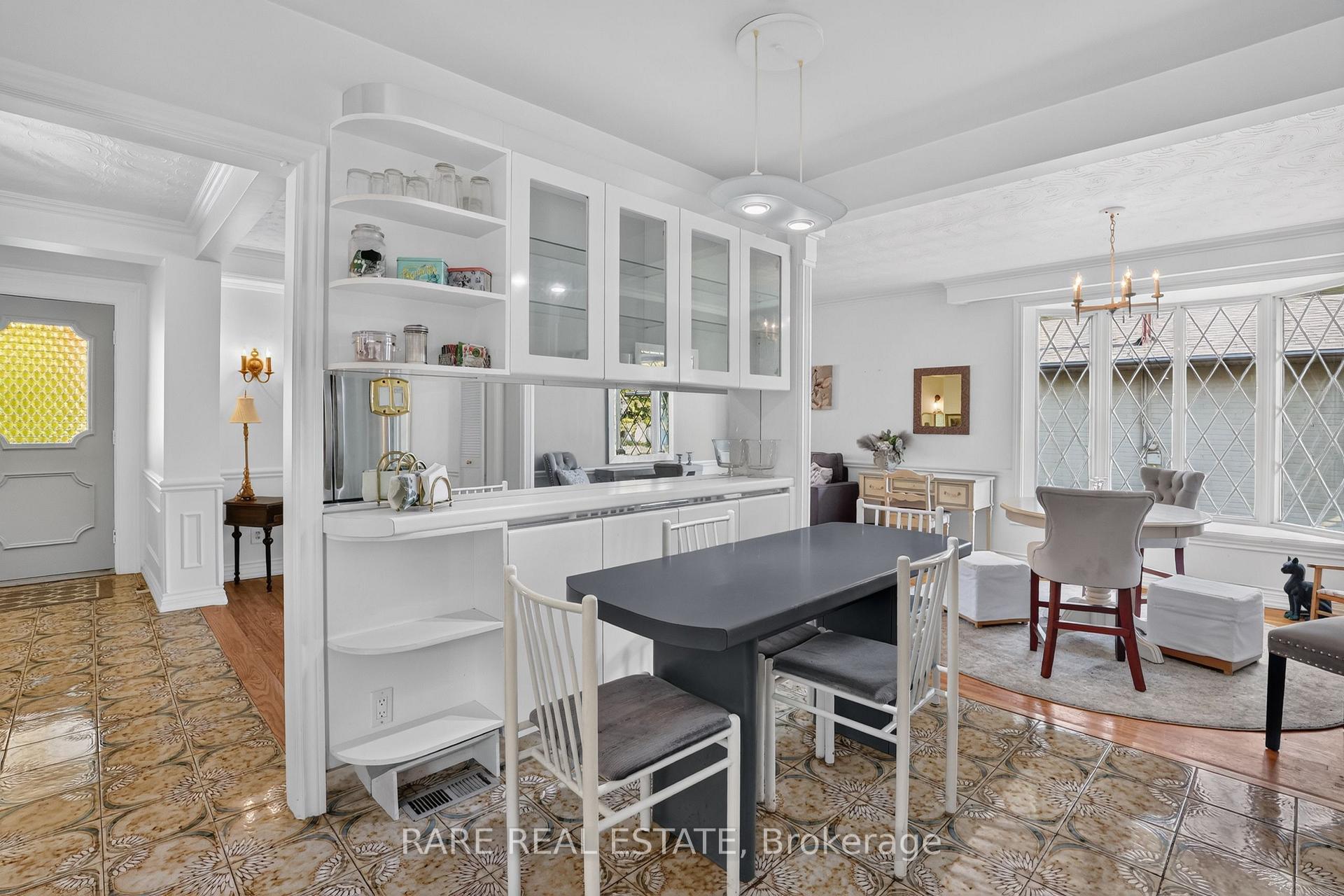 Photo 15 of 29 Malaren Road, Vaughan, Maple — HOMEH