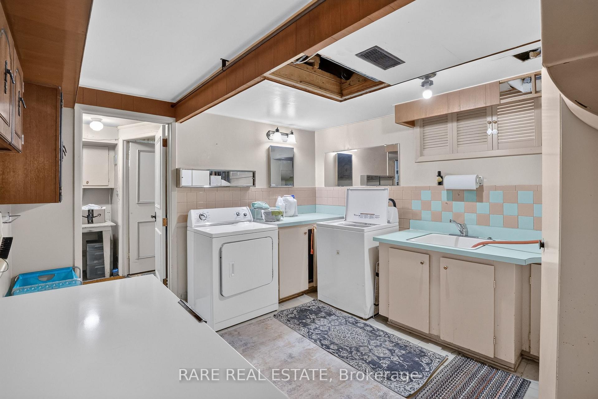 Photo 27 of 29 Malaren Road, Vaughan, Maple — HOMEH