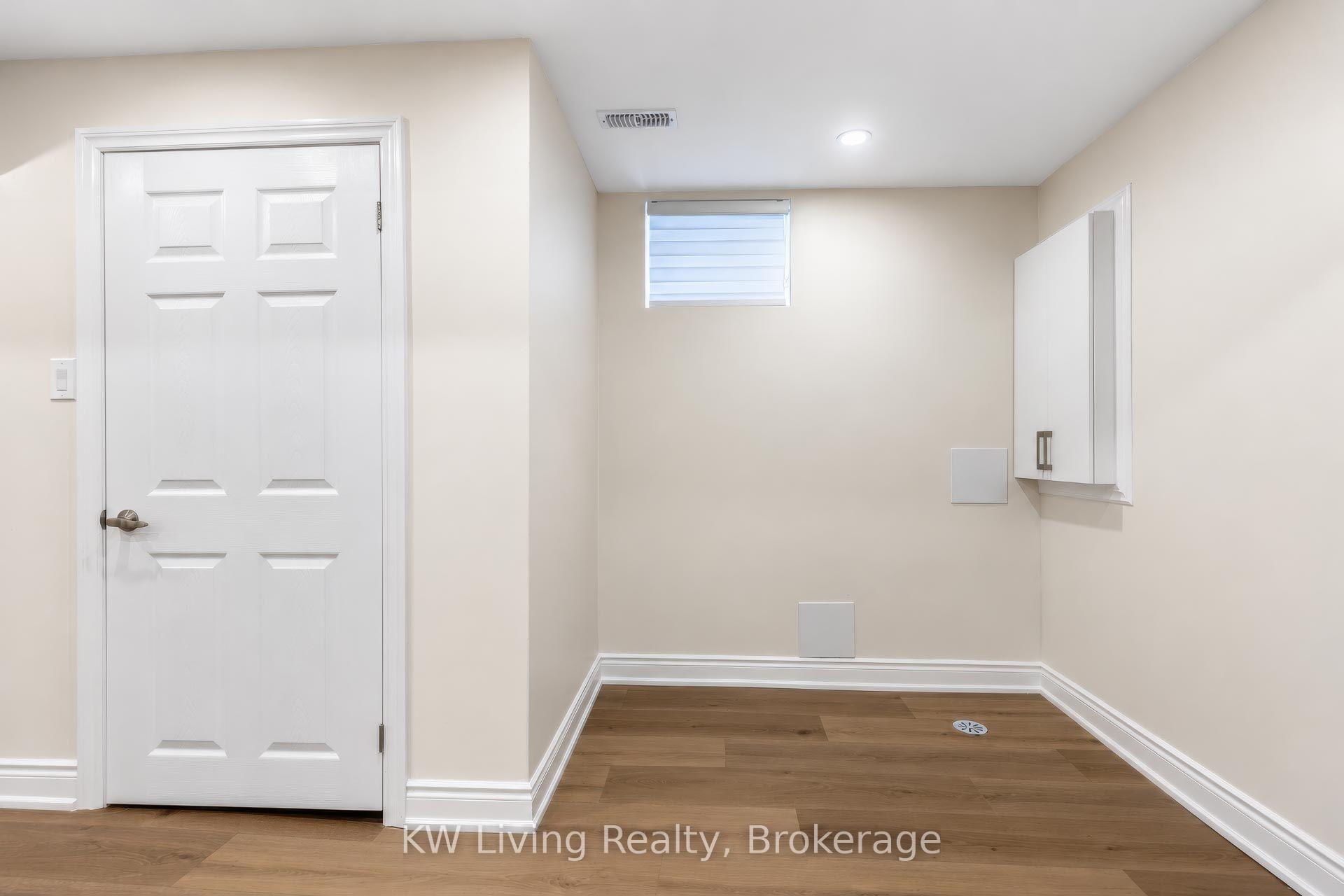 Photo 7 of Unit Bsmt, 20 Gardens Crescent, Toronto, O'Connor-Parkview — HOMEH
