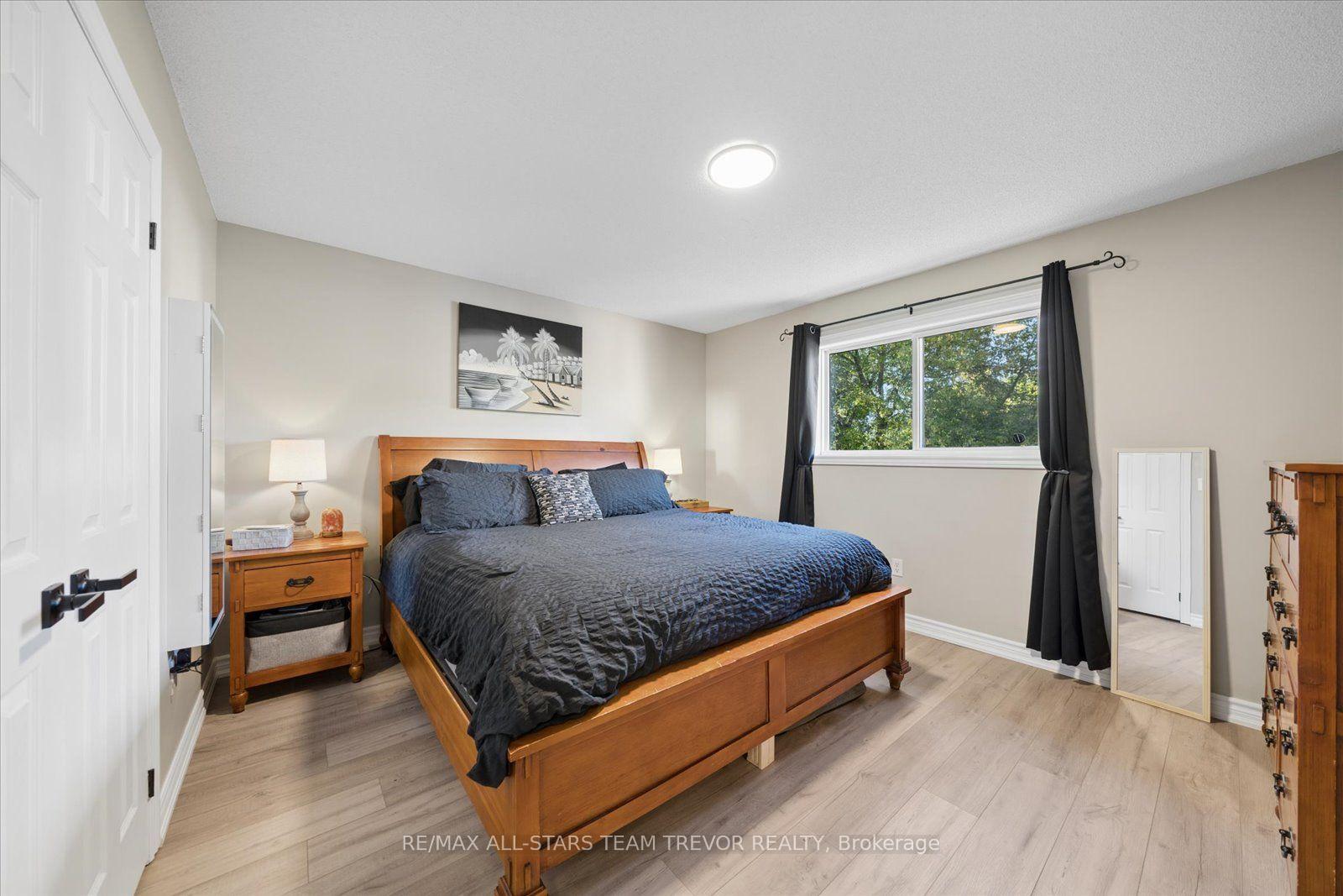 Photo 19 of 16 Evelyn Avenue, Georgina, Keswick North — HOMEH