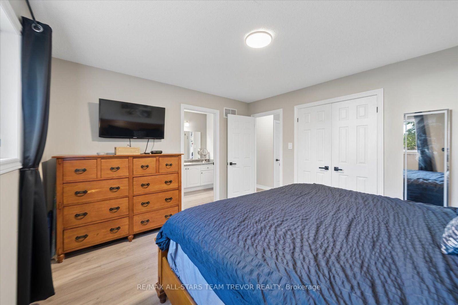 Photo 21 of 16 Evelyn Avenue, Georgina, Keswick North — HOMEH