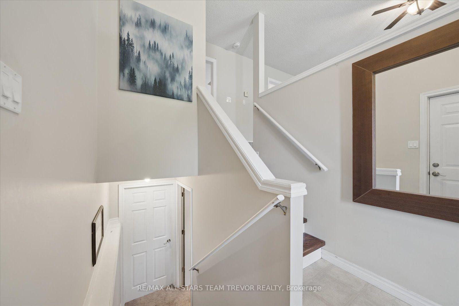 Photo 31 of 16 Evelyn Avenue, Georgina, Keswick North — HOMEH