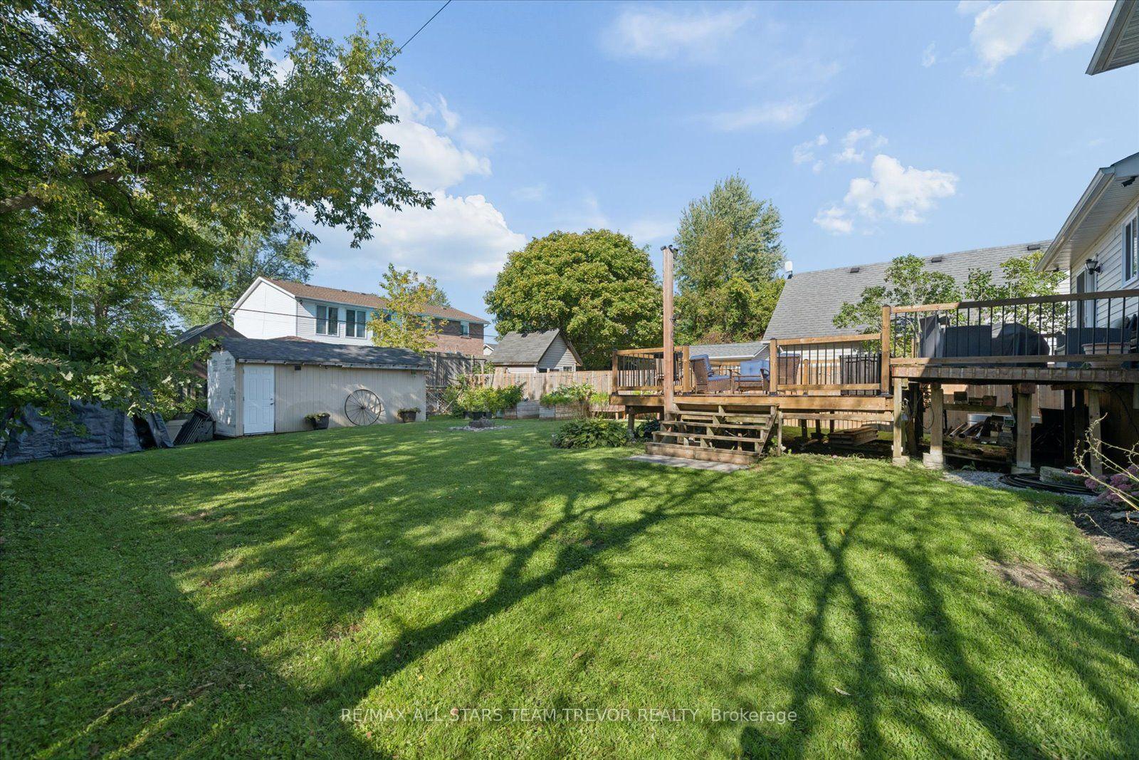 Photo 43 of 16 Evelyn Avenue, Georgina, Keswick North — HOMEH