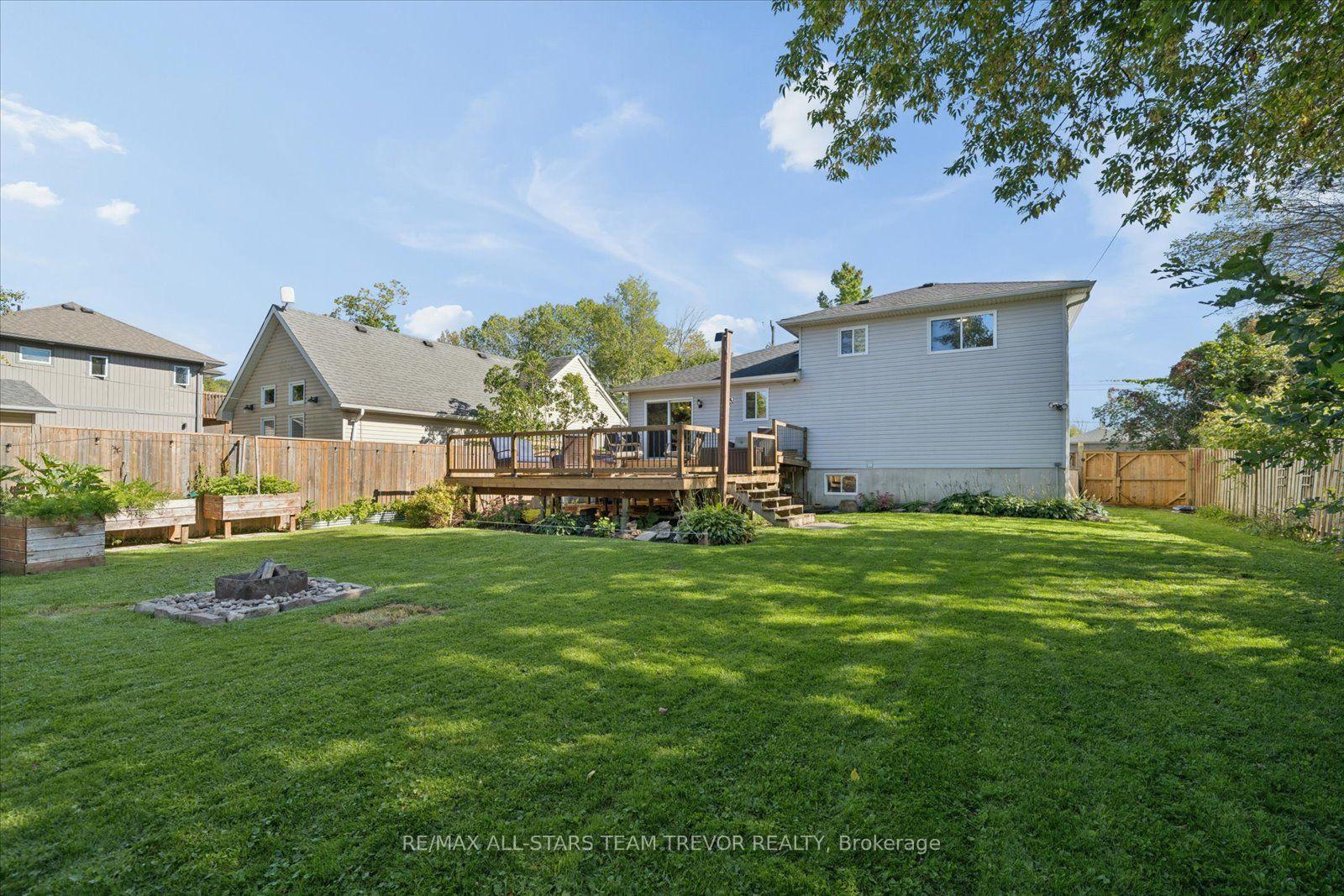 Photo 44 of 16 Evelyn Avenue, Georgina, Keswick North — HOMEH
