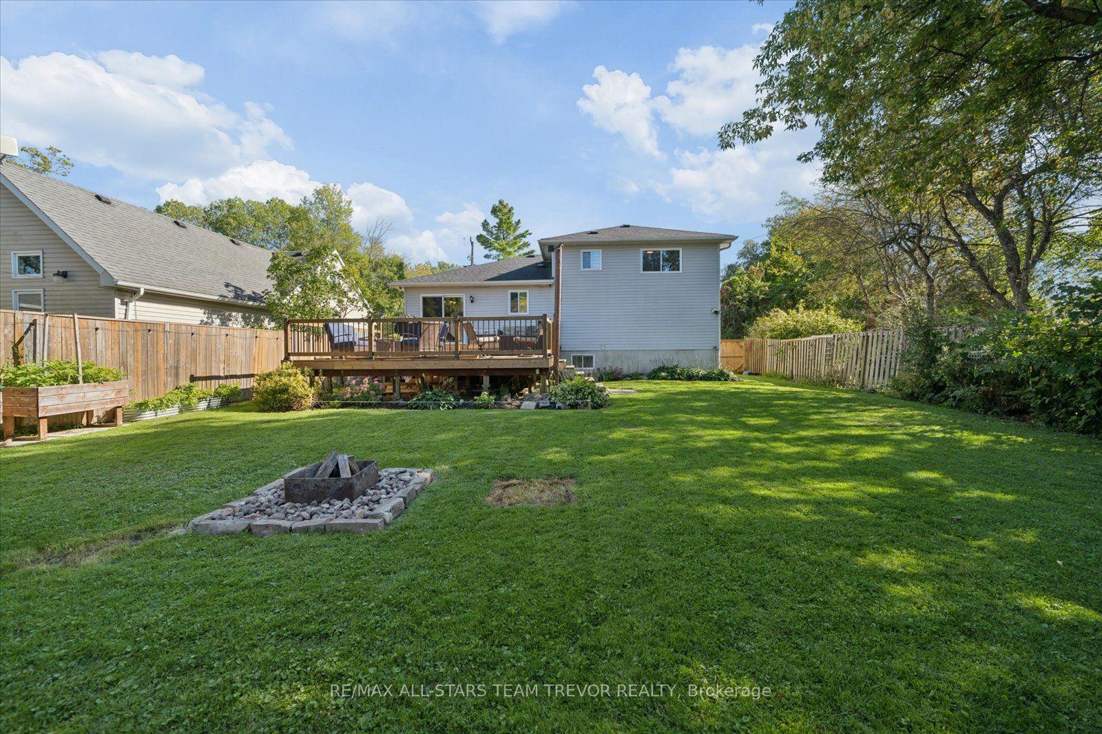 Photo 45 of 16 Evelyn Avenue, Georgina, Keswick North — HOMEH