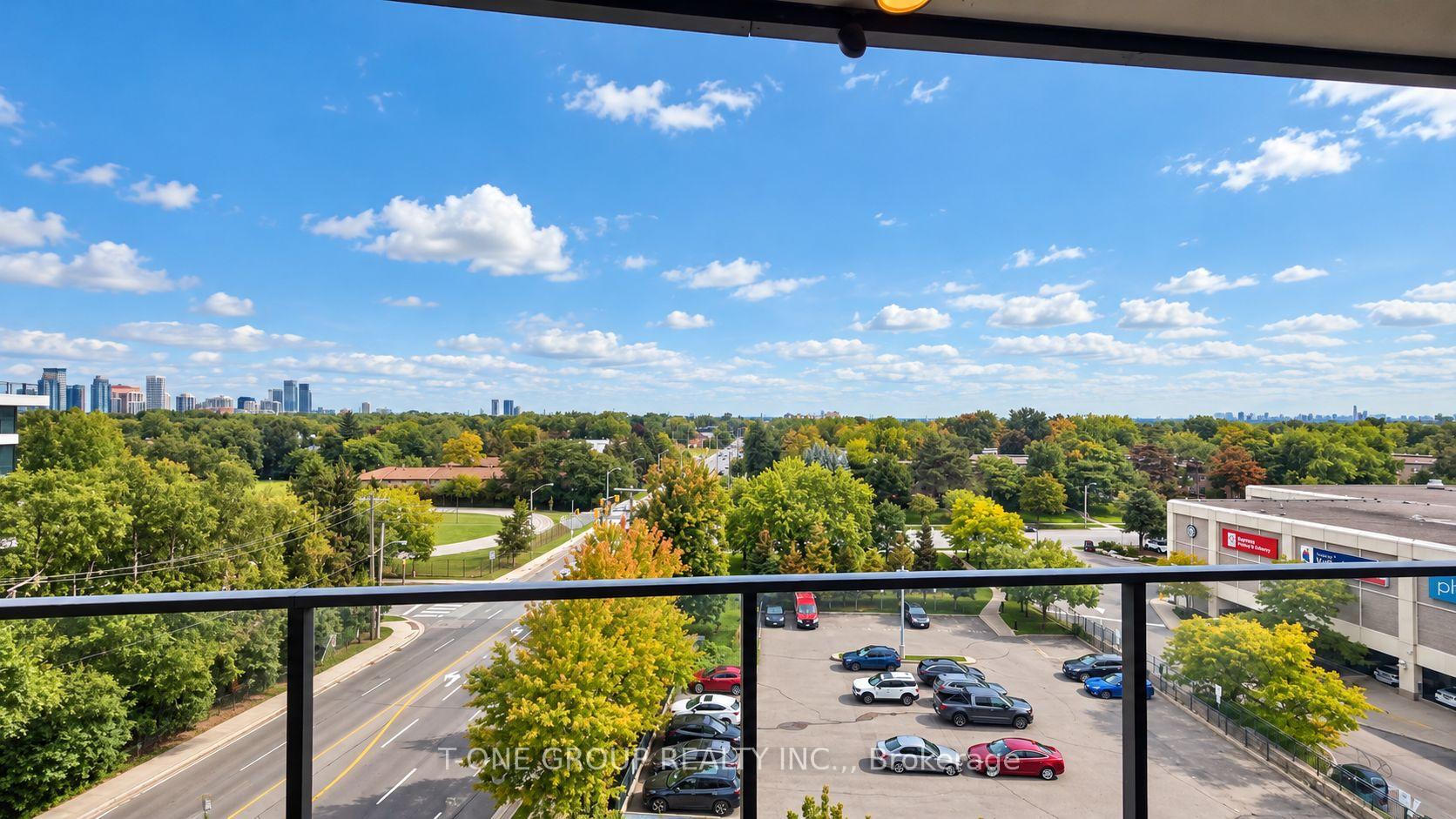 Photo 7 of Unit 430, 2885 Bayview Avenue, North York, Bayview Village — HOMEH