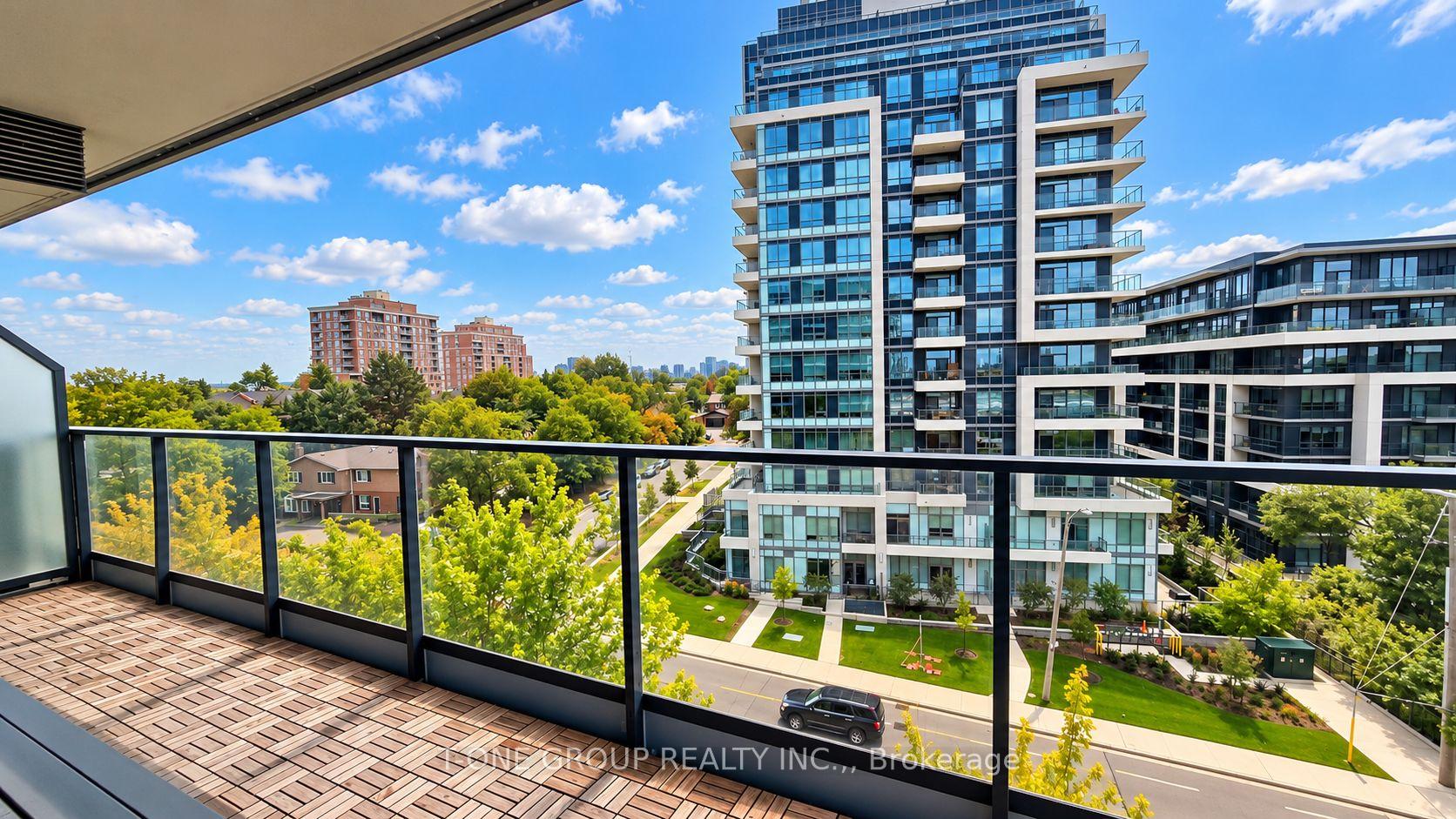 Photo 8 of Unit 430, 2885 Bayview Avenue, North York, Bayview Village — HOMEH