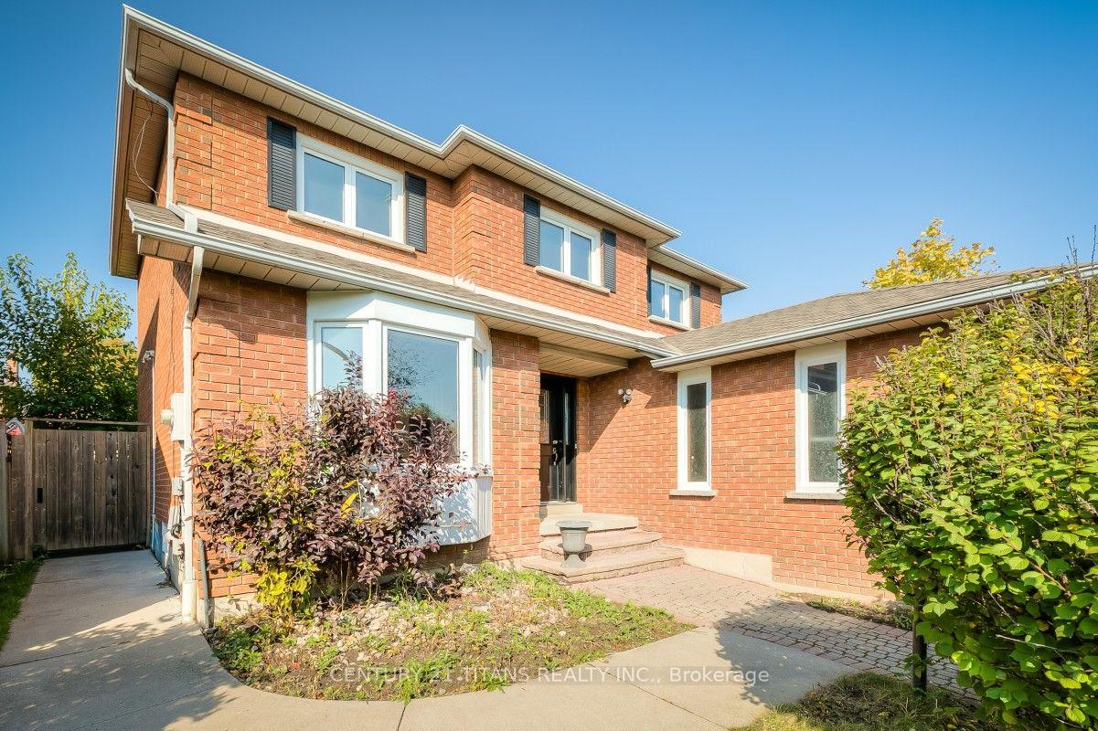 Photo 3 of 20 Millstone Crescent, Whitby, Pringle Creek — HOMEH