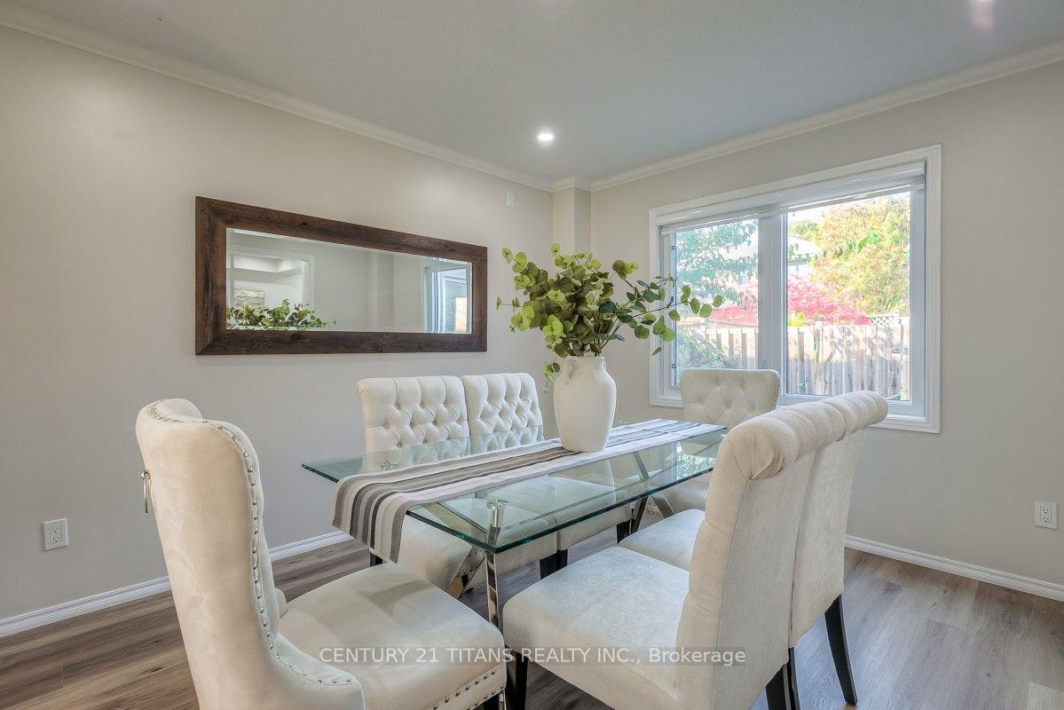 Photo 11 of 20 Millstone Crescent, Whitby, Pringle Creek — HOMEH
