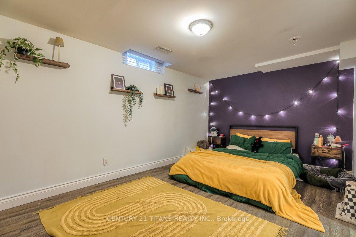 Photo 38 of 20 Millstone Crescent, Whitby, Pringle Creek — HOMEH