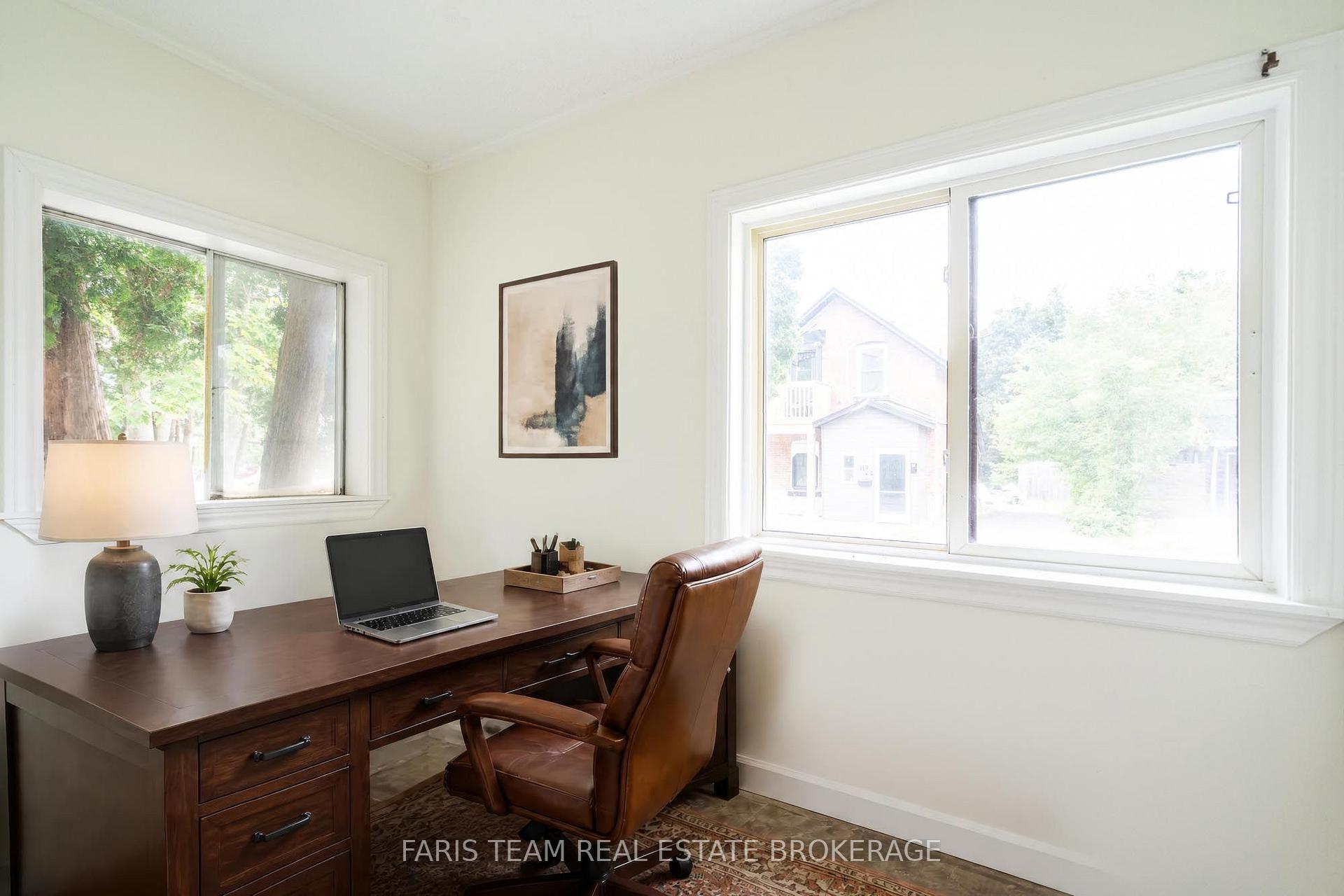 Photo 17 of 116 Albert Street S, Orillia — HOMEH