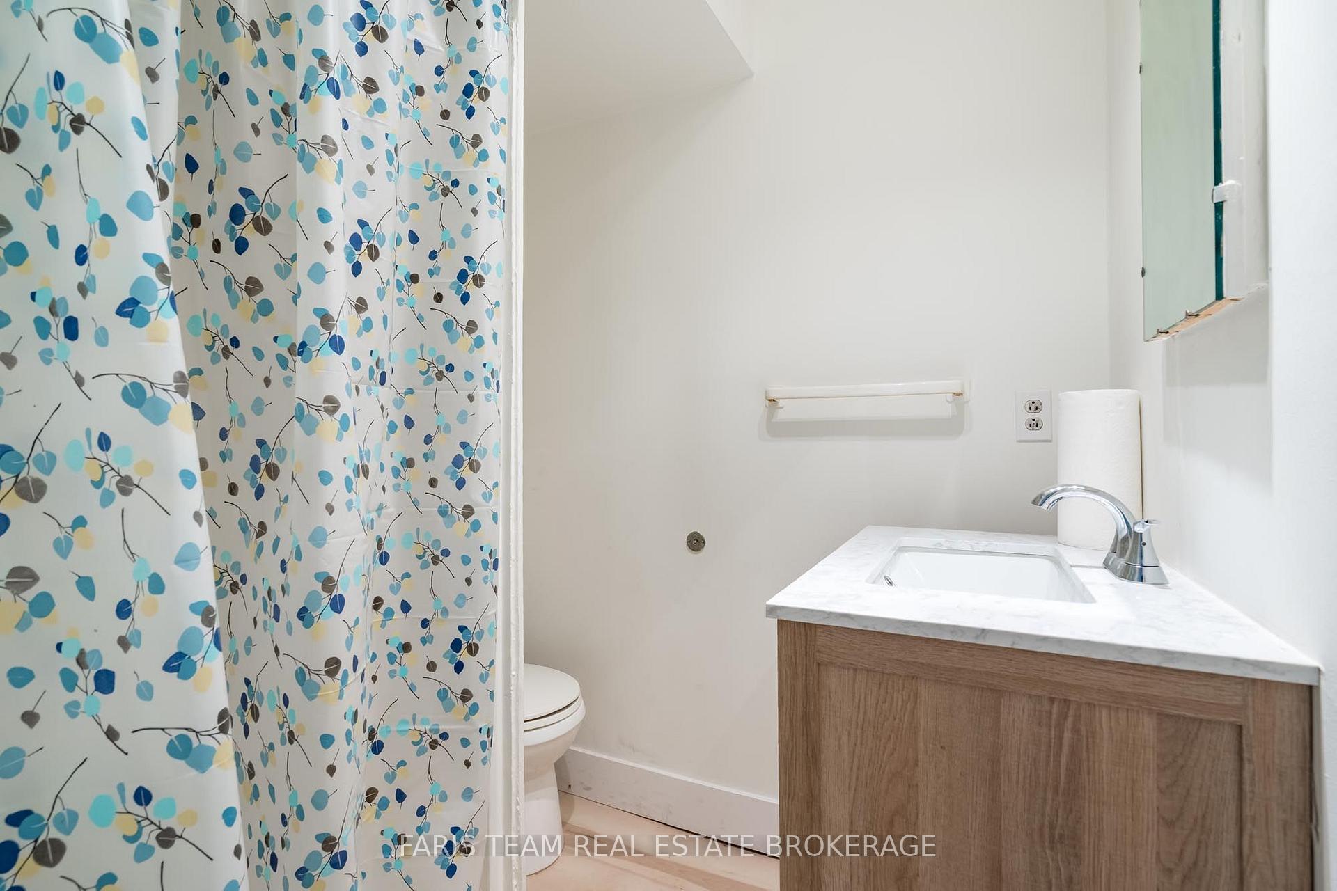 Photo 19 of 116 Albert Street S, Orillia — HOMEH