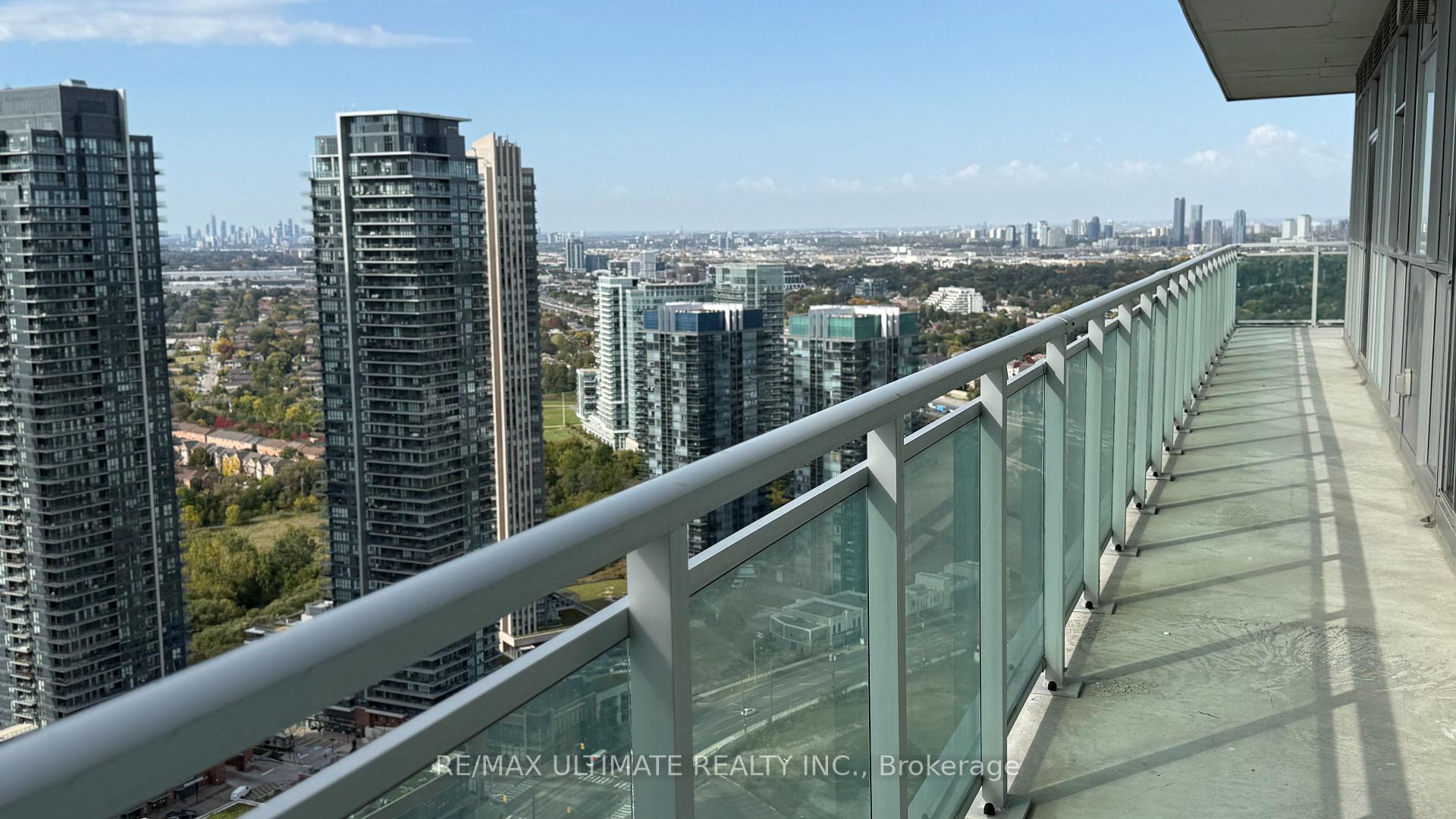 Photo 14 of Unit 3901, 33 Shore Breeze Drive, Etobicoke, Mimico — HOMEH