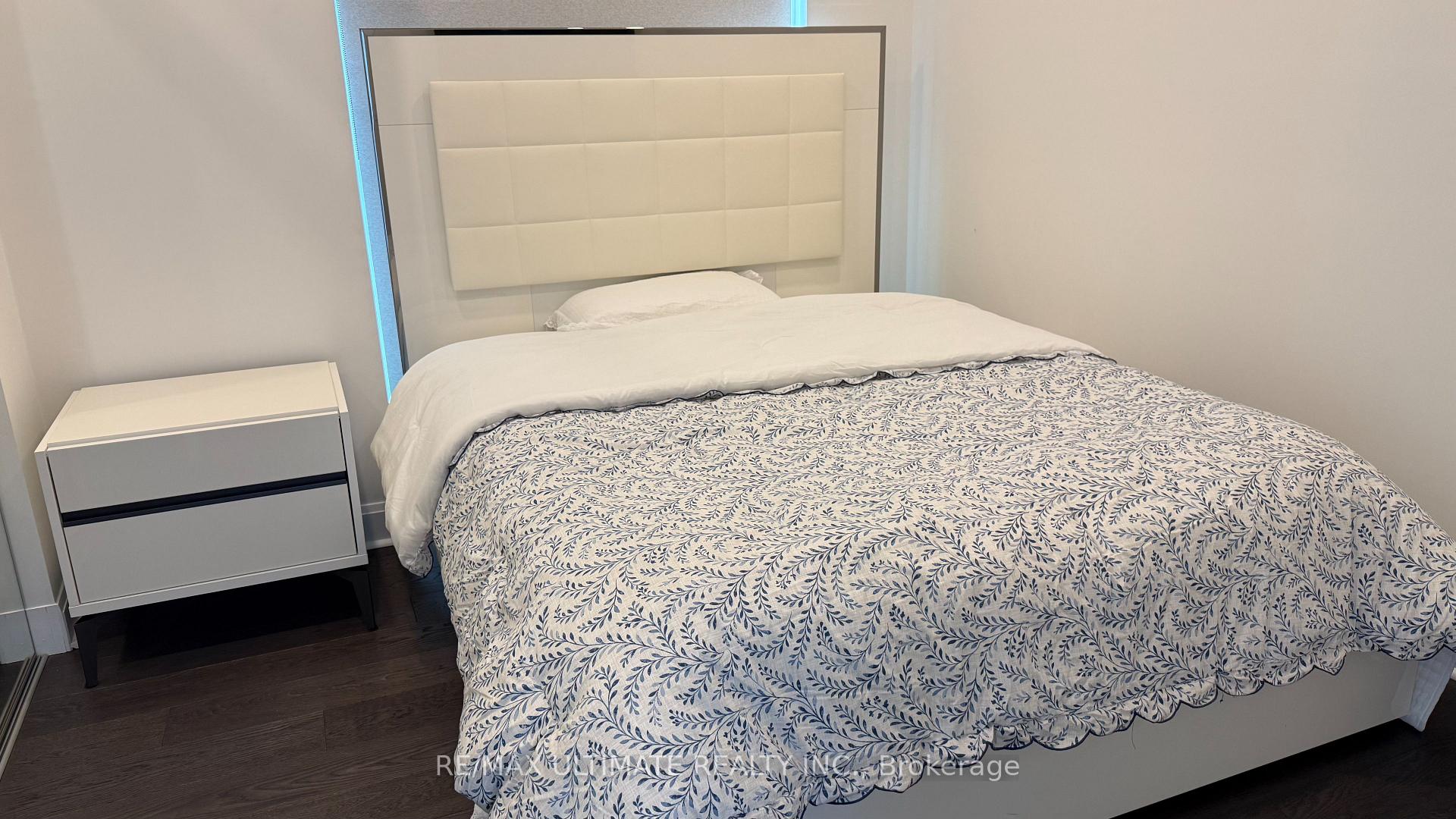 Photo 17 of Unit 3901, 33 Shore Breeze Drive, Etobicoke, Mimico — HOMEH