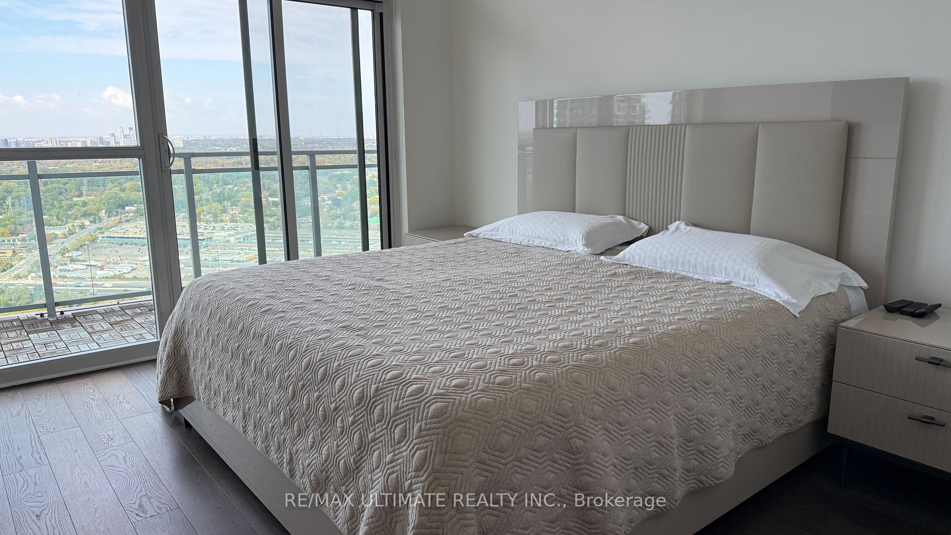 Photo 22 of Unit 3901, 33 Shore Breeze Drive, Etobicoke, Mimico — HOMEH