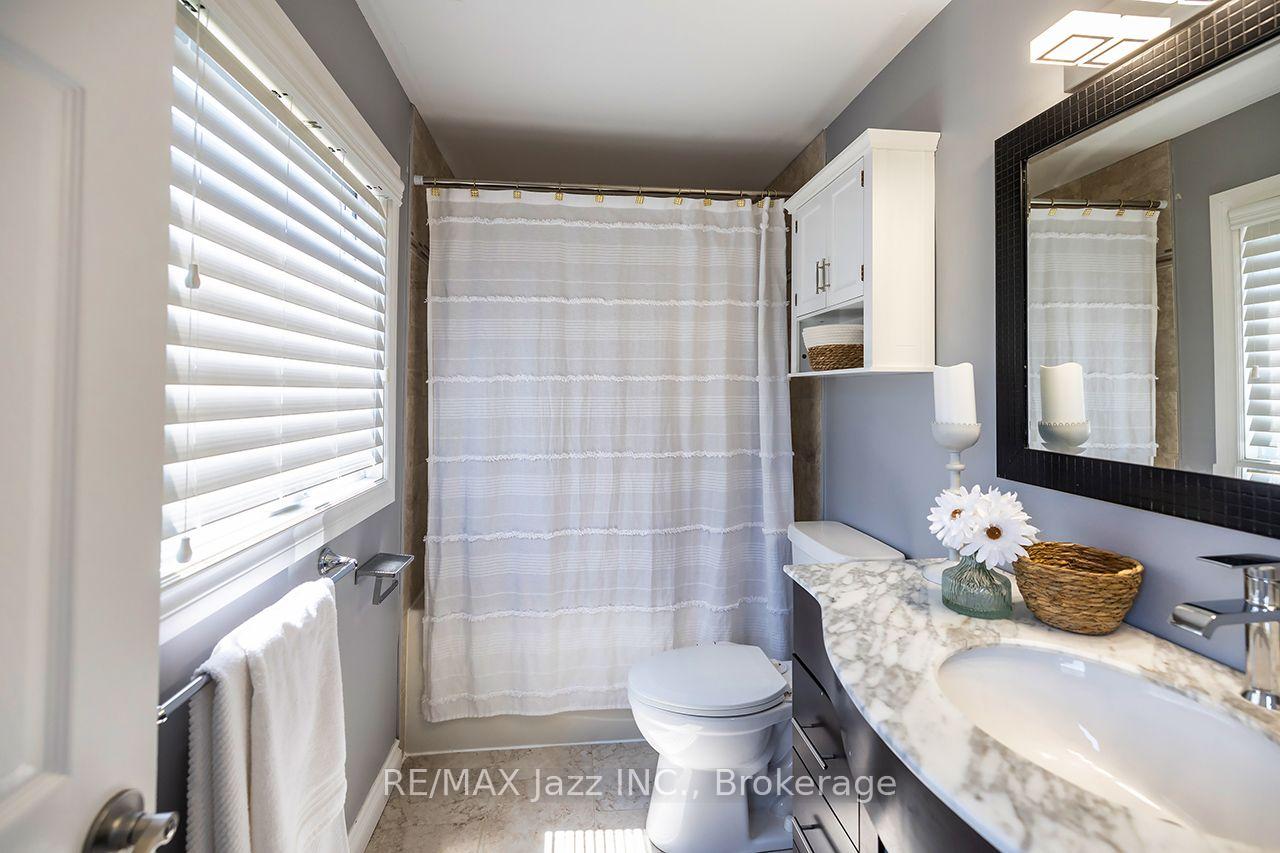 Photo 16 of 149 Abbott Boulevard, Cobourg — HOMEH