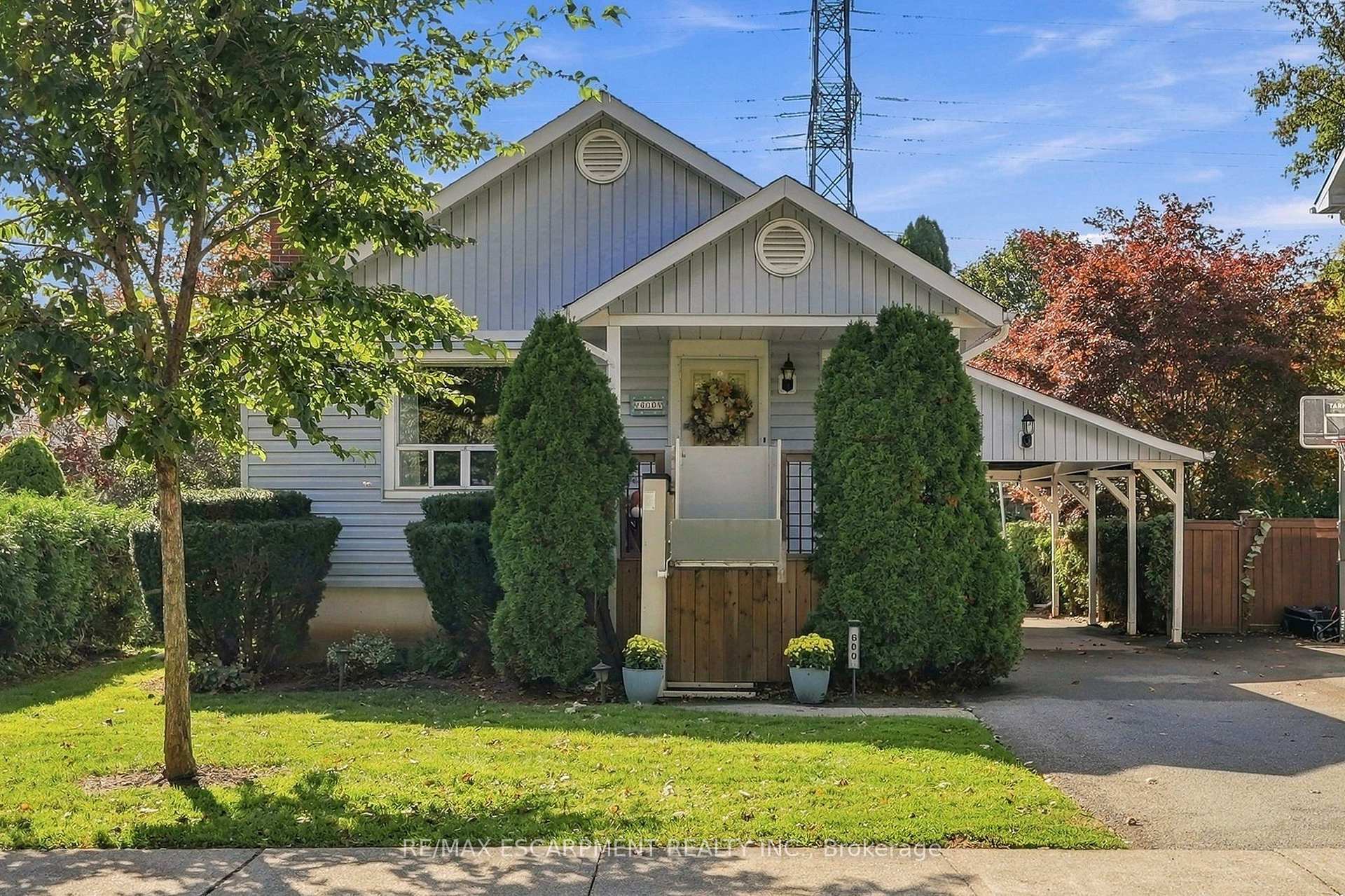 Photo of 600 Hager Avenue