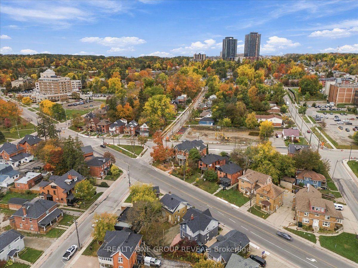Photo 43 of 27 Ross Street, Barrie, City Centre — HOMEH