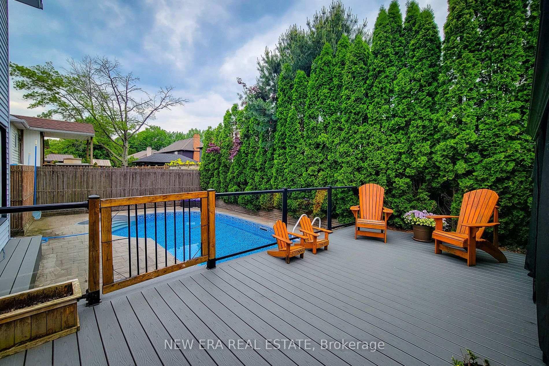 Photo 7 of 29 Woodside Square, Pelham, Fonthill — HOMEH
