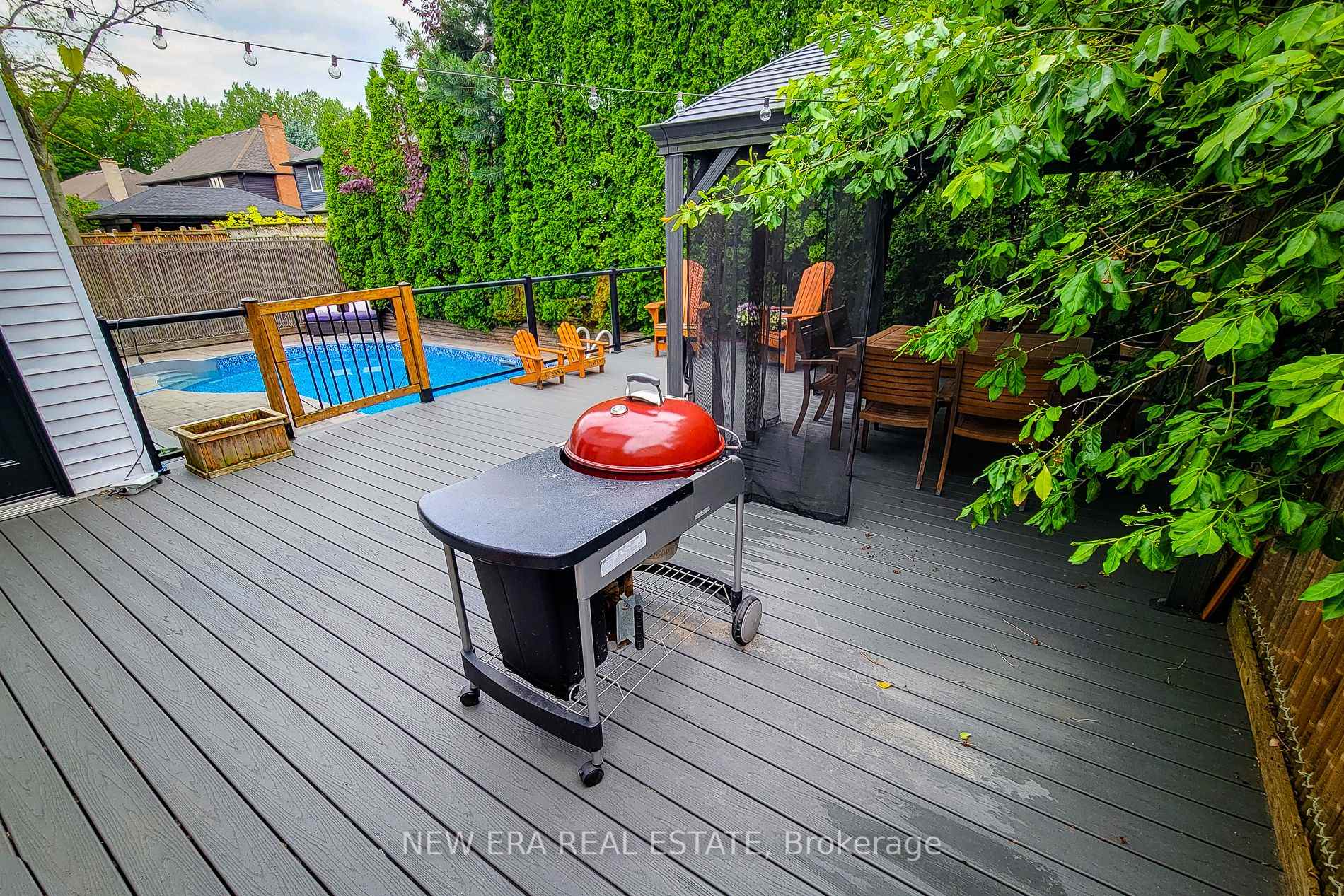 Photo 9 of 29 Woodside Square, Pelham, Fonthill — HOMEH