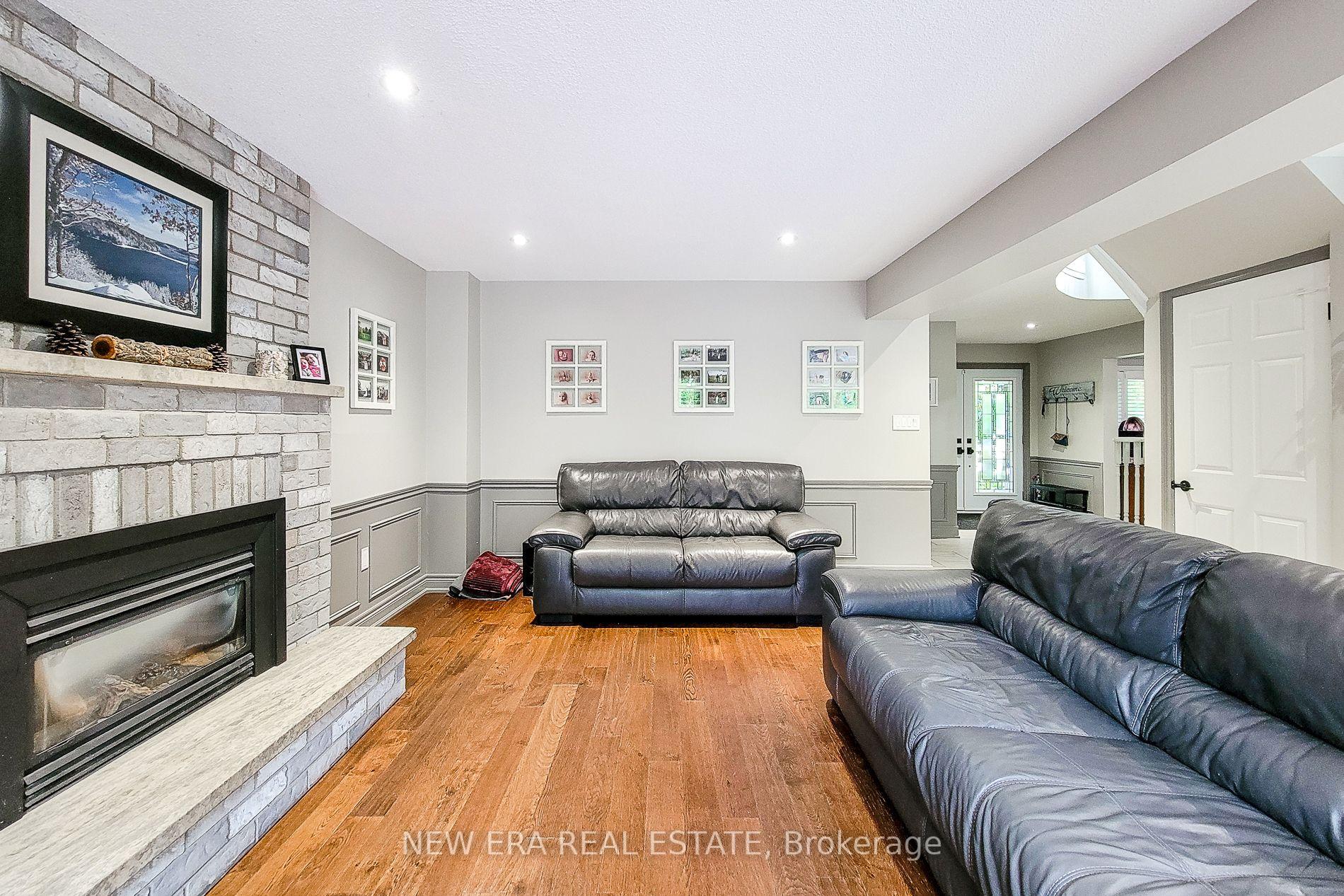 Photo 15 of 29 Woodside Square, Pelham, Fonthill — HOMEH