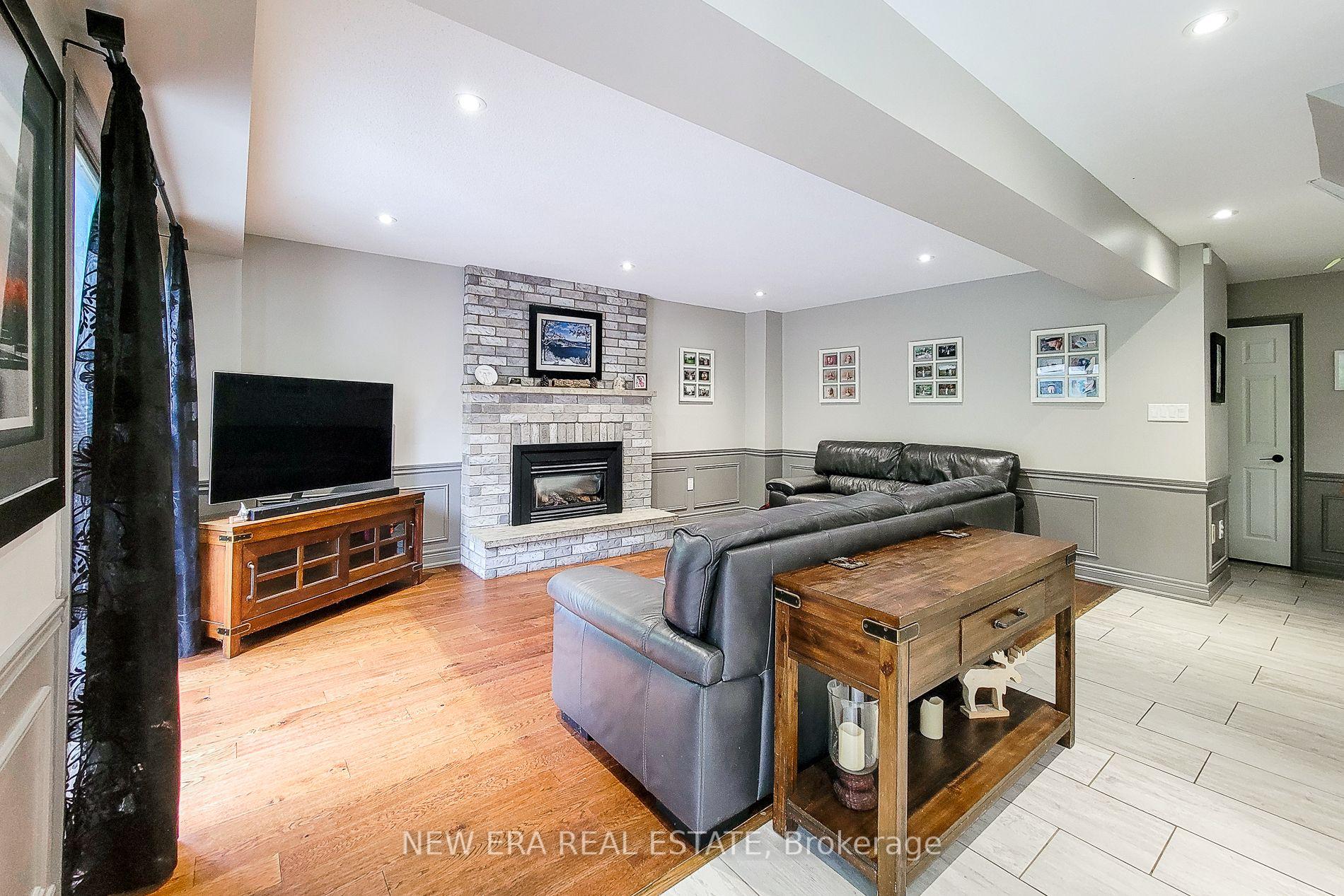 Photo 18 of 29 Woodside Square, Pelham, Fonthill — HOMEH