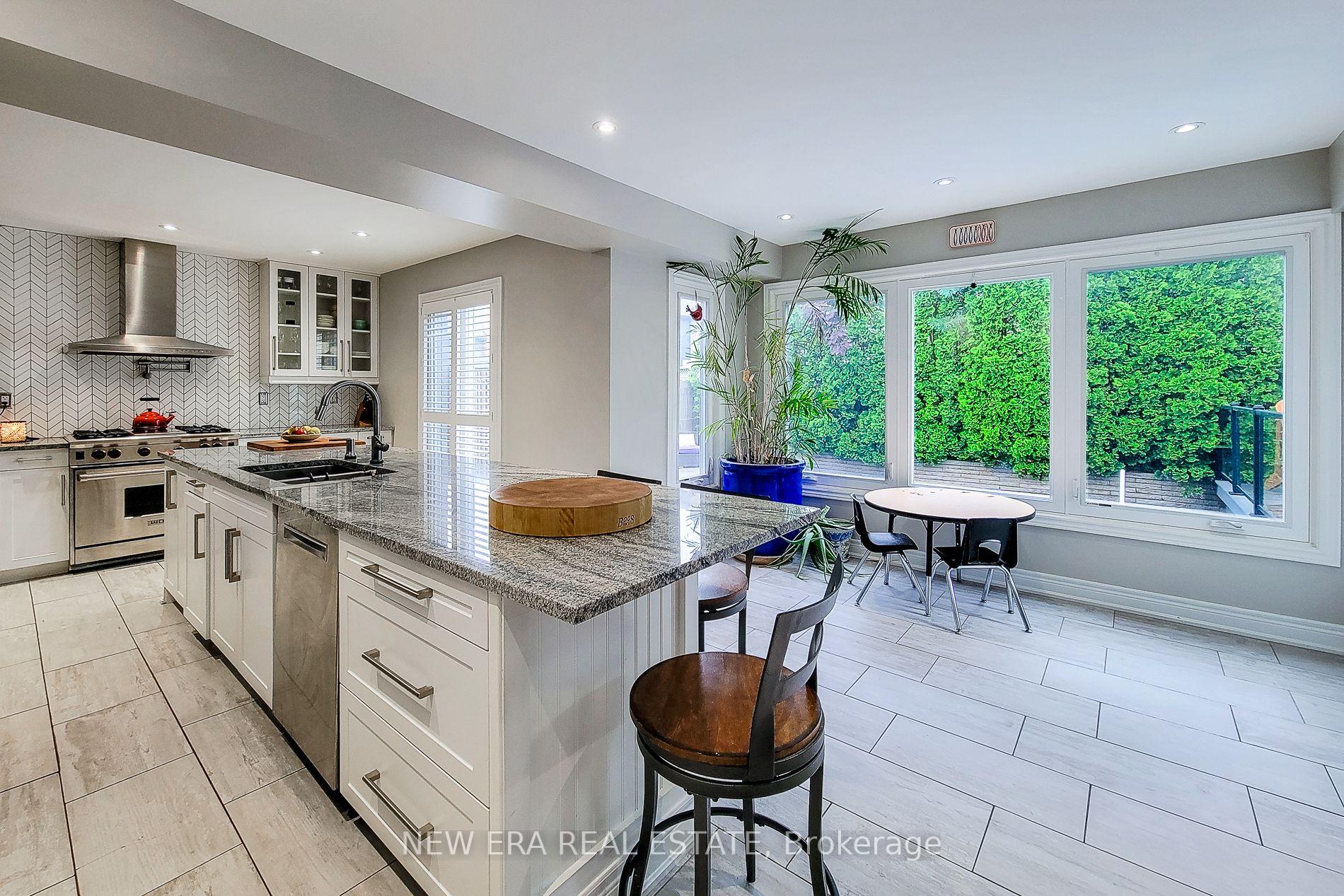 Photo 19 of 29 Woodside Square, Pelham, Fonthill — HOMEH