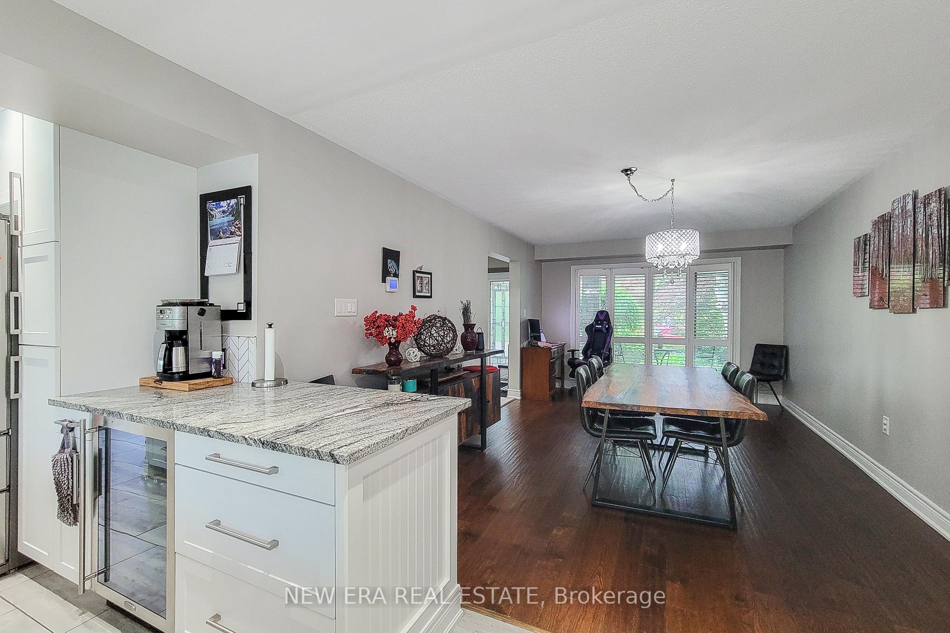 Photo 26 of 29 Woodside Square, Pelham, Fonthill — HOMEH