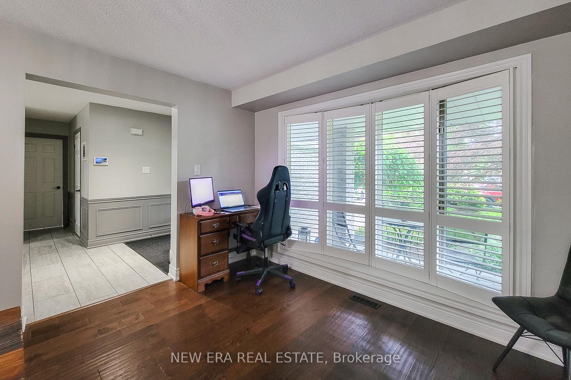 Photo 28 of 29 Woodside Square, Pelham, Fonthill — HOMEH