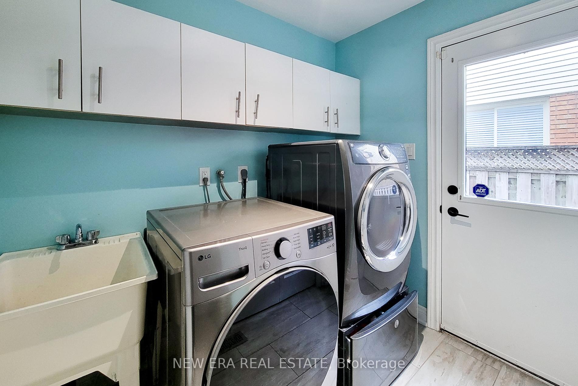 Photo 29 of 29 Woodside Square, Pelham, Fonthill — HOMEH