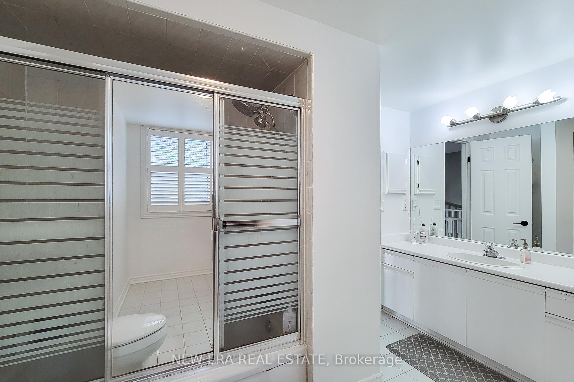 Photo 38 of 29 Woodside Square, Pelham, Fonthill — HOMEH