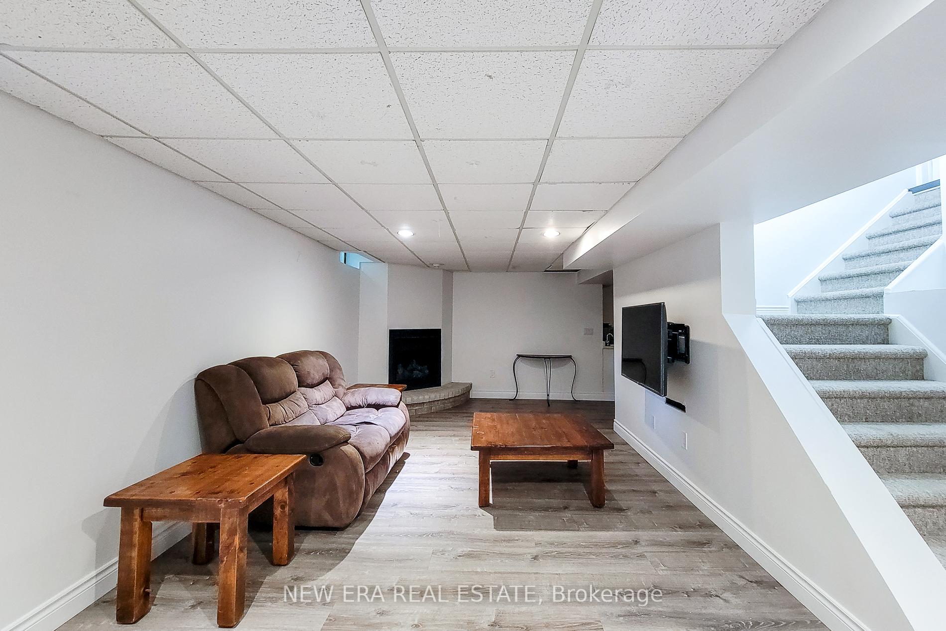 Photo 39 of 29 Woodside Square, Pelham, Fonthill — HOMEH