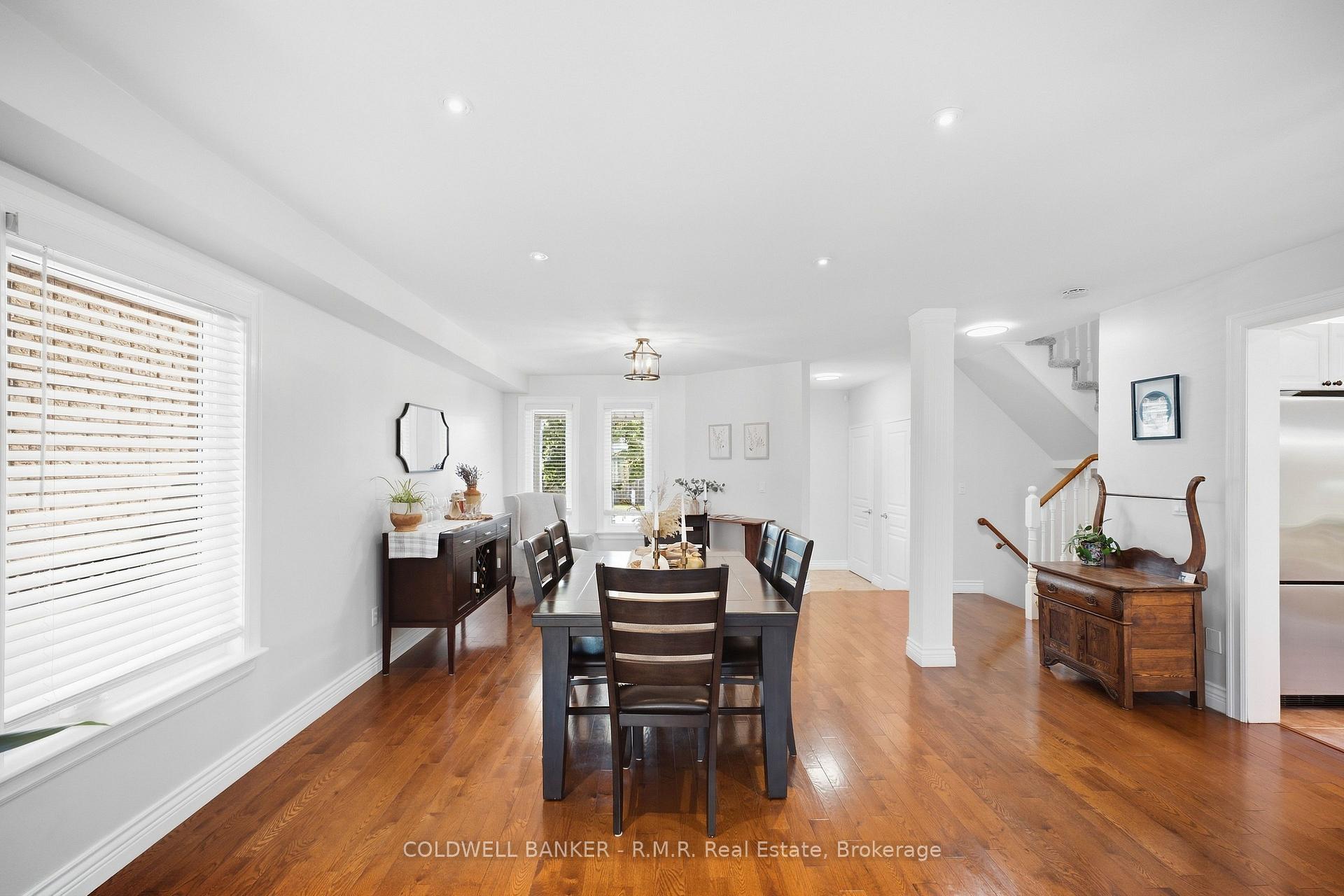 Photo 23 of 6 Merchants Avenue, Whitby, Williamsburg — HOMEH