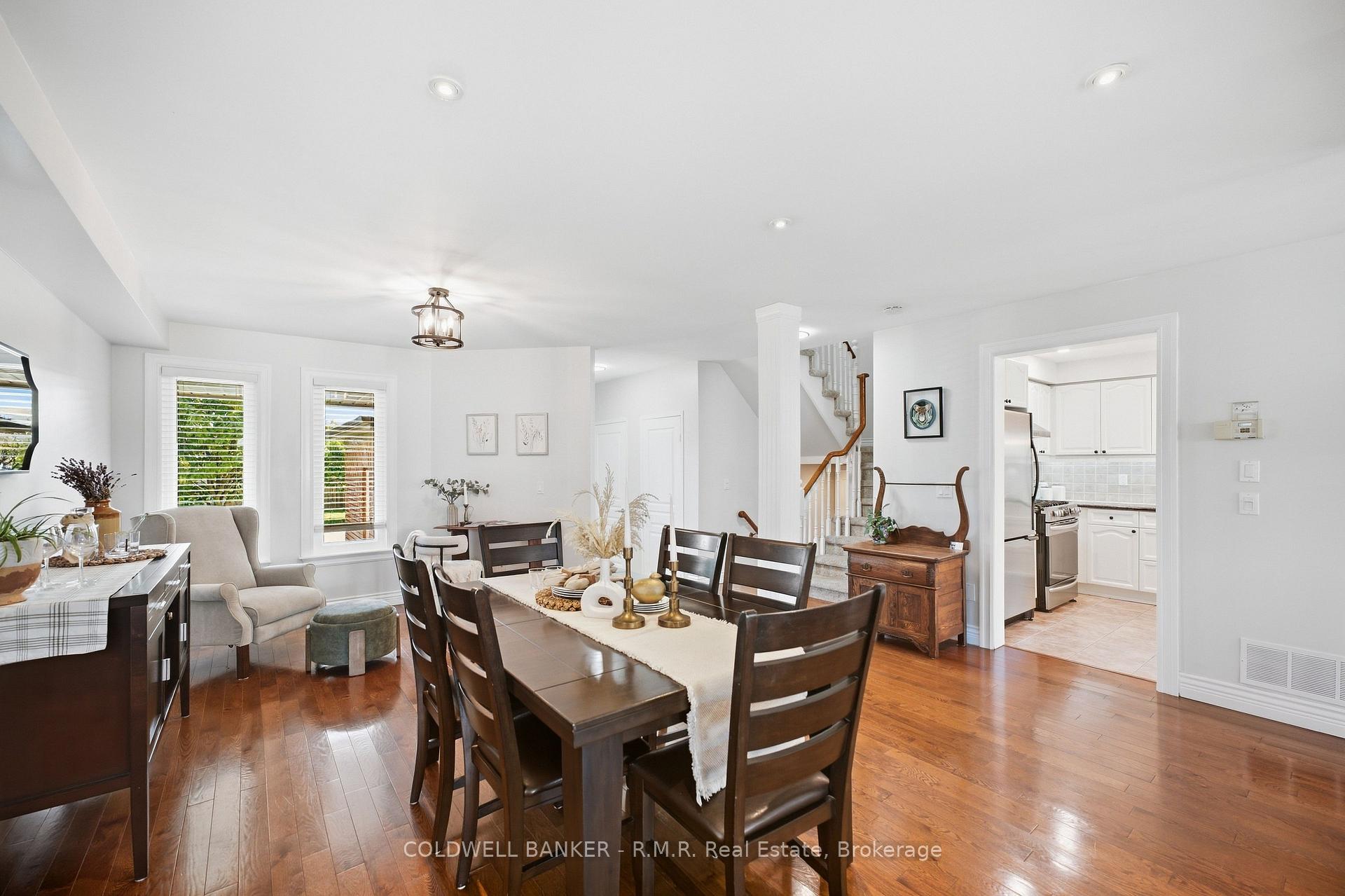Photo 24 of 6 Merchants Avenue, Whitby, Williamsburg — HOMEH