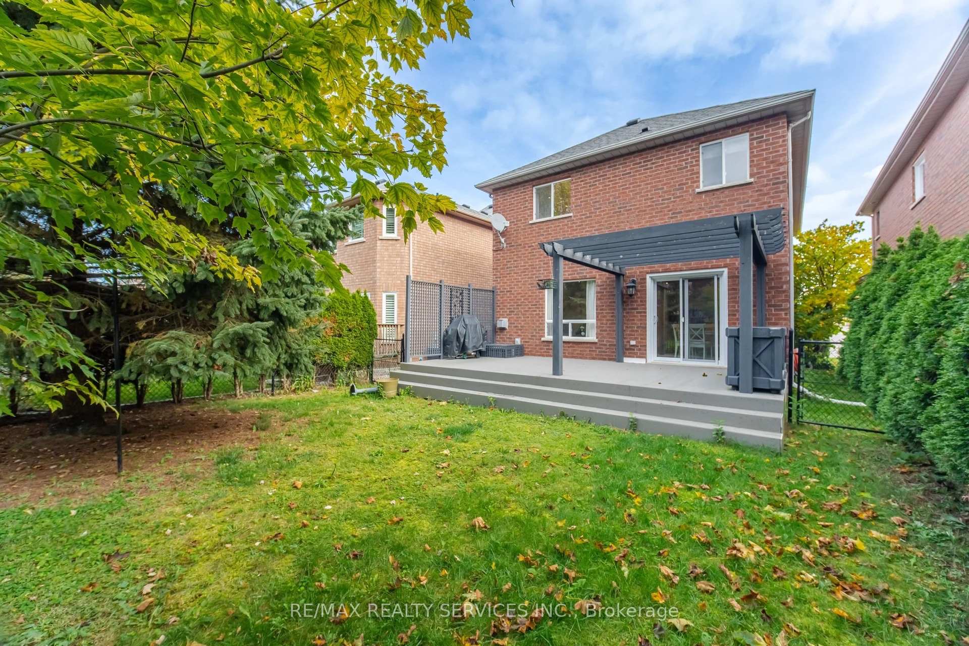 Photo 34 of 582 Plantation Gate, Newmarket, Summerhill Estates — HOMEH