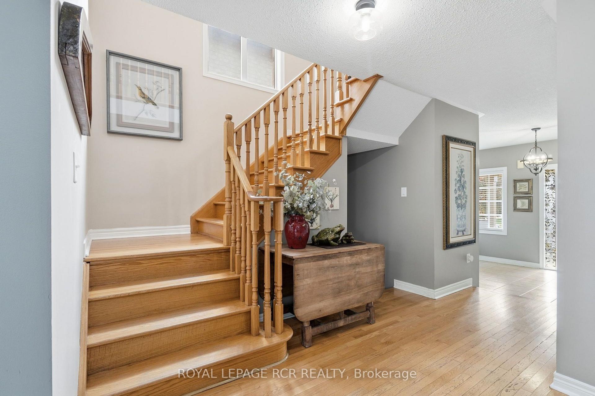 Photo 5 of 21 Cedargrove Road, Caledon, Bolton West — HOMEH