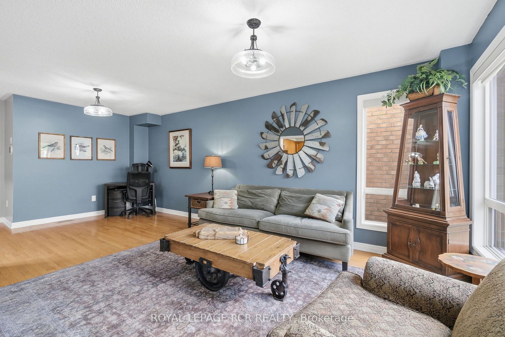 Photo 7 of 21 Cedargrove Road, Caledon, Bolton West — HOMEH
