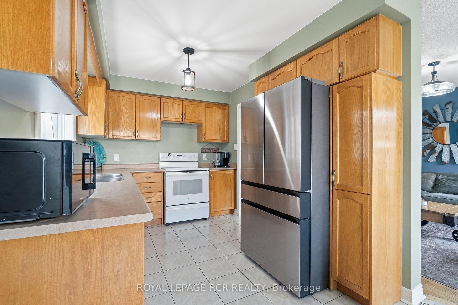 Photo 13 of 21 Cedargrove Road, Caledon, Bolton West — HOMEH