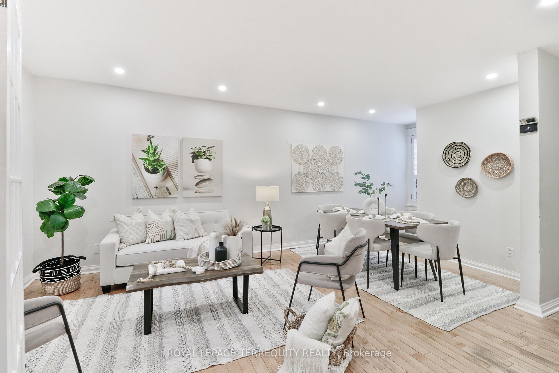 Photo 8 of 312 Kenilworth Avenue, Toronto, The Beaches — HOMEH