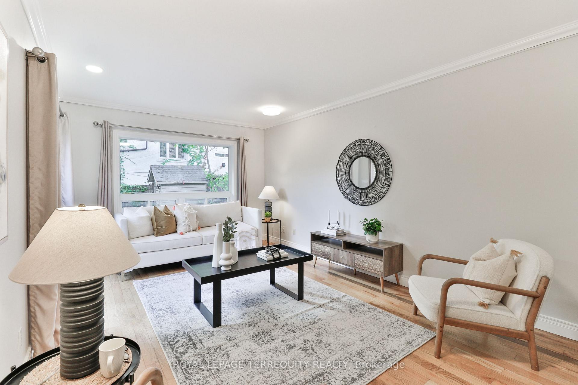 Photo 20 of 312 Kenilworth Avenue, Toronto, The Beaches — HOMEH