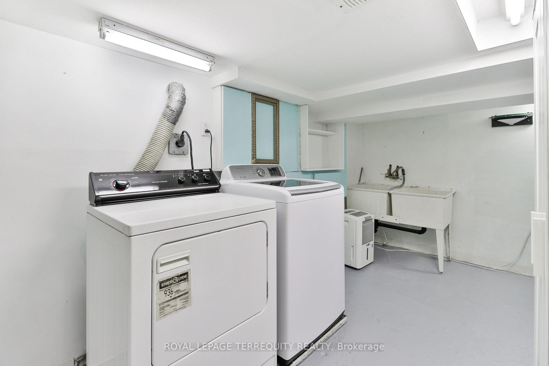 Photo 42 of 312 Kenilworth Avenue, Toronto, The Beaches — HOMEH