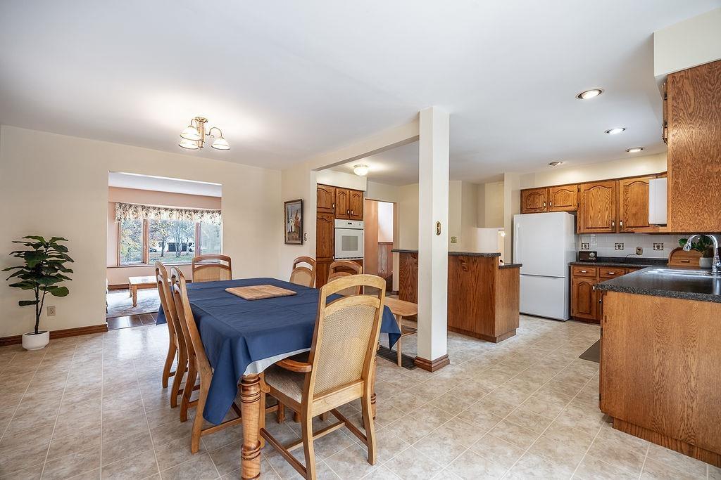 Photo 12 of 123 Palomino Drive, Sault Ste Marie, Ward 5 — HOMEH