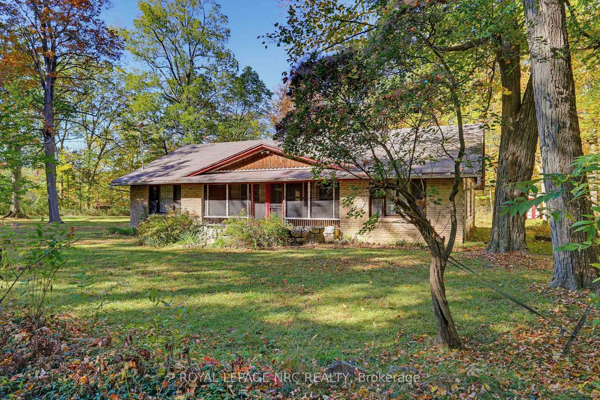 Photo of 3052 Maple Avenue