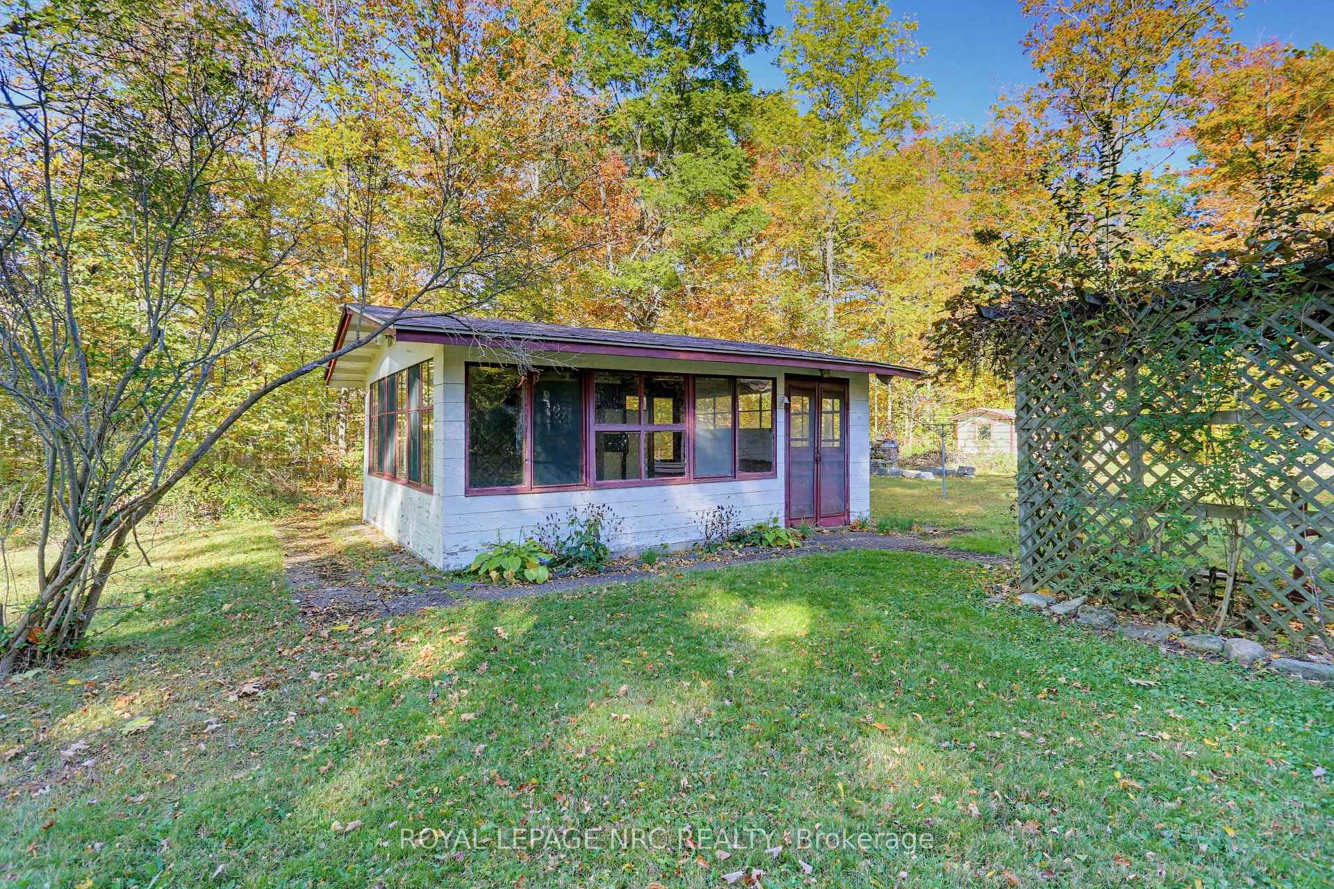Photo 26 of 3052 Maple Avenue, Fort Erie, Ridgeway — HOMEH