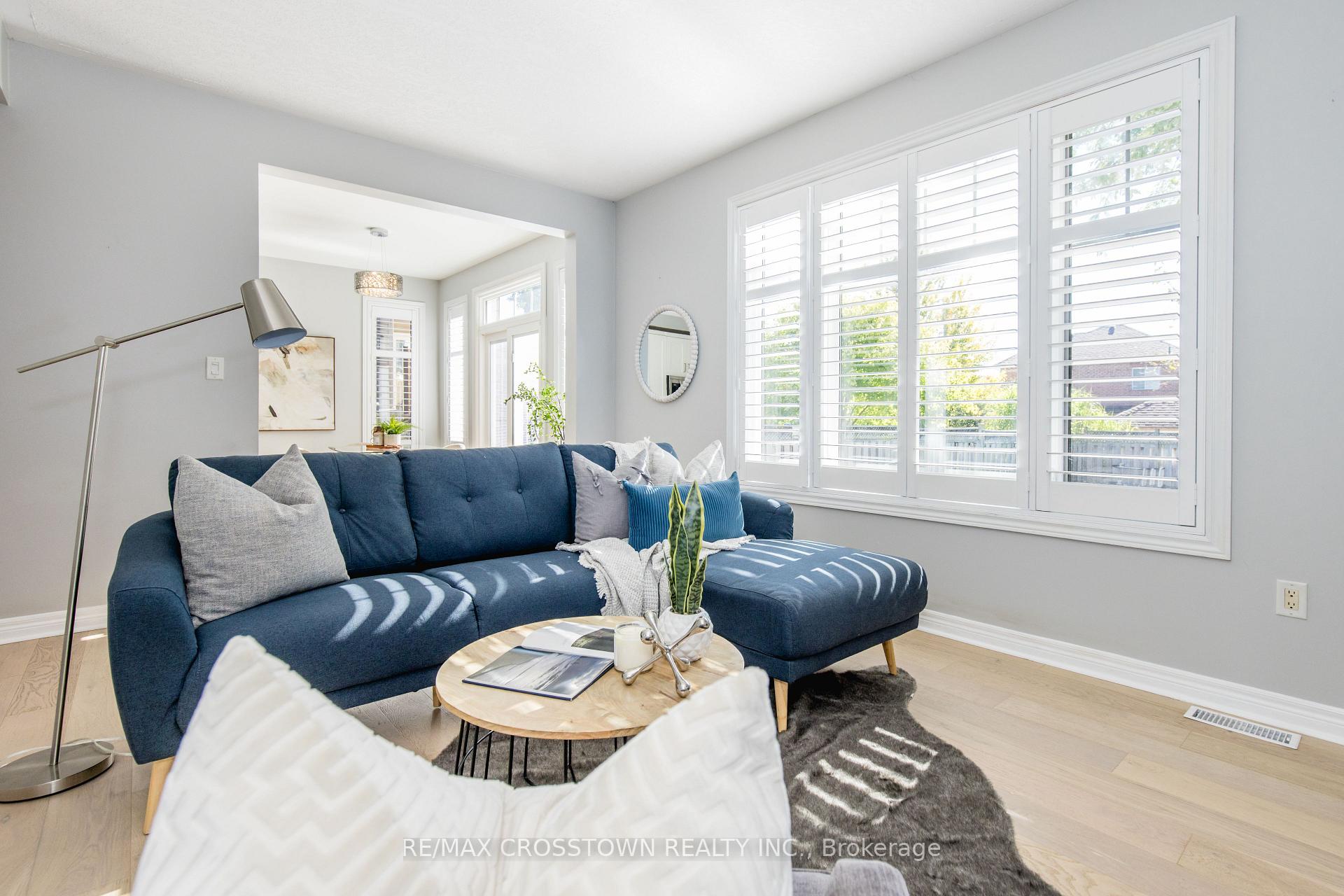 Photo 15 of 62 Windsor Crescent, Barrie, Innis-Shore — HOMEH