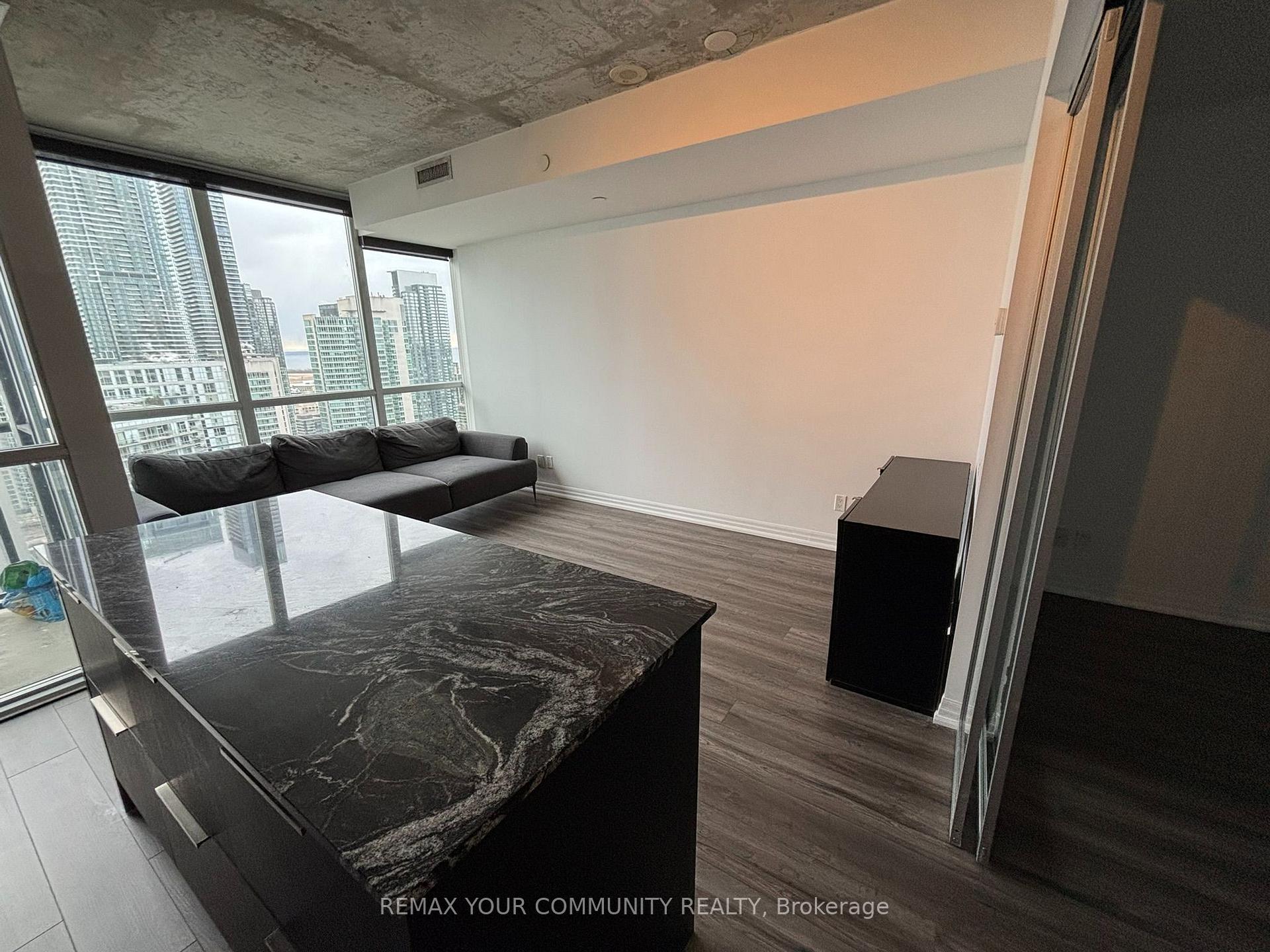 Photo 6 of Unit U2707, 88 Blue Jays Way, Toronto, Waterfront Communities — HOMEH
