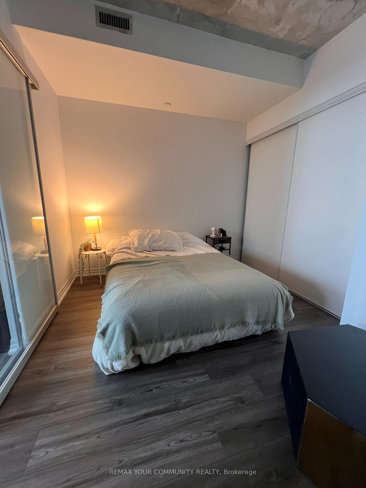 Photo 9 of Unit U2707, 88 Blue Jays Way, Toronto, Waterfront Communities — HOMEH