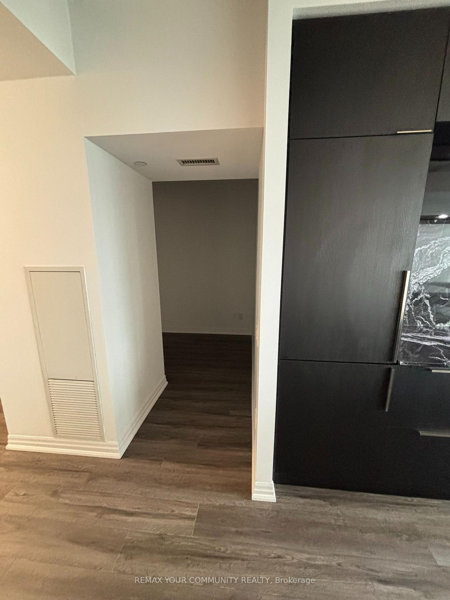 Photo 14 of Unit U2707, 88 Blue Jays Way, Toronto, Waterfront Communities — HOMEH