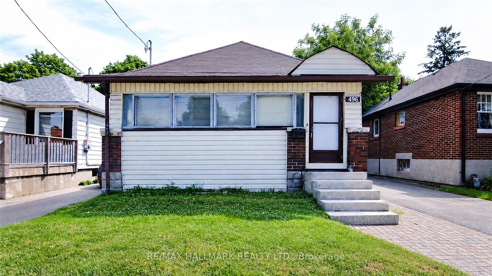 Photo of 496 Highbury Avenue N