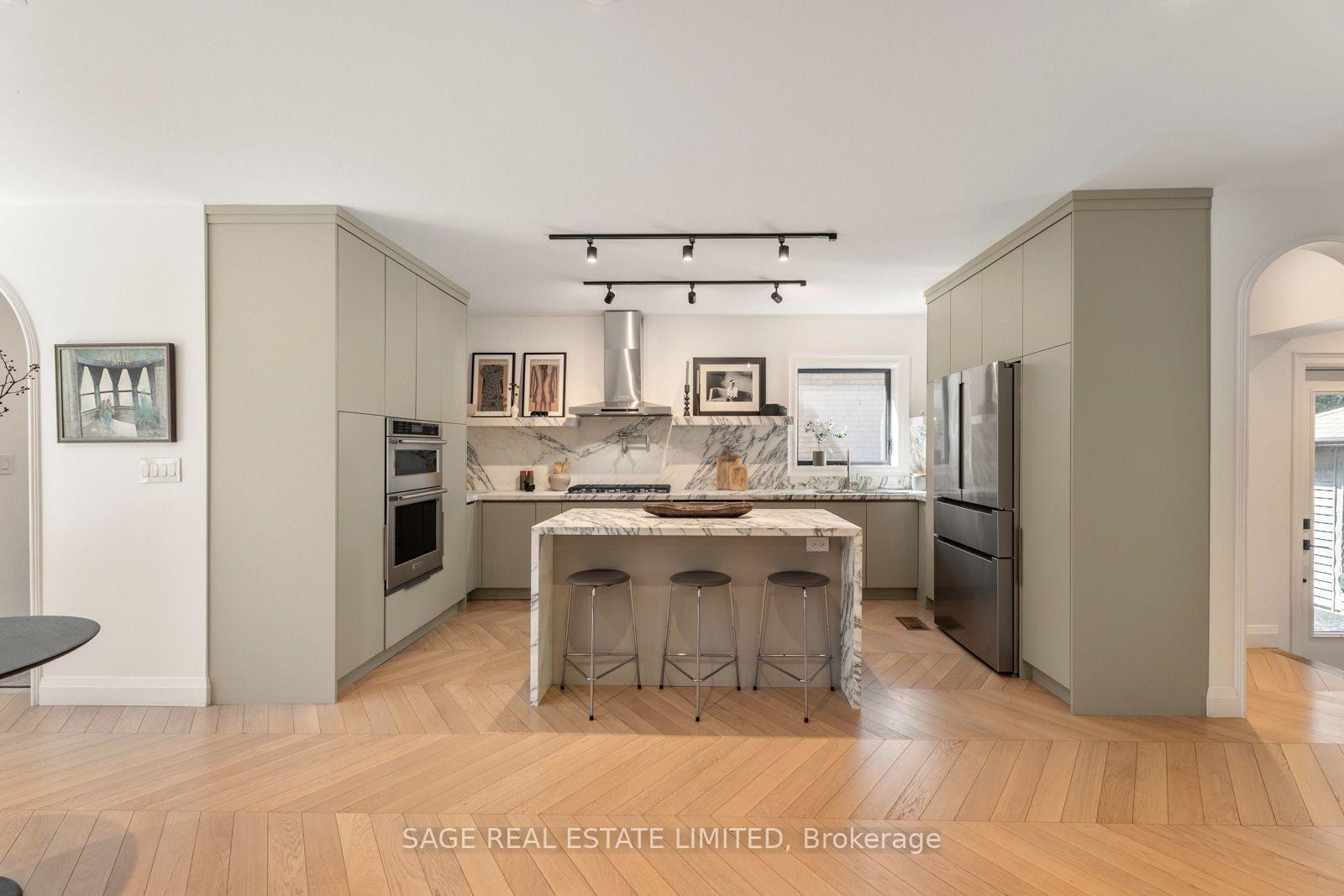 Photo 7 of 6 Westrose Avenue, Etobicoke, Kingsway South — HOMEH